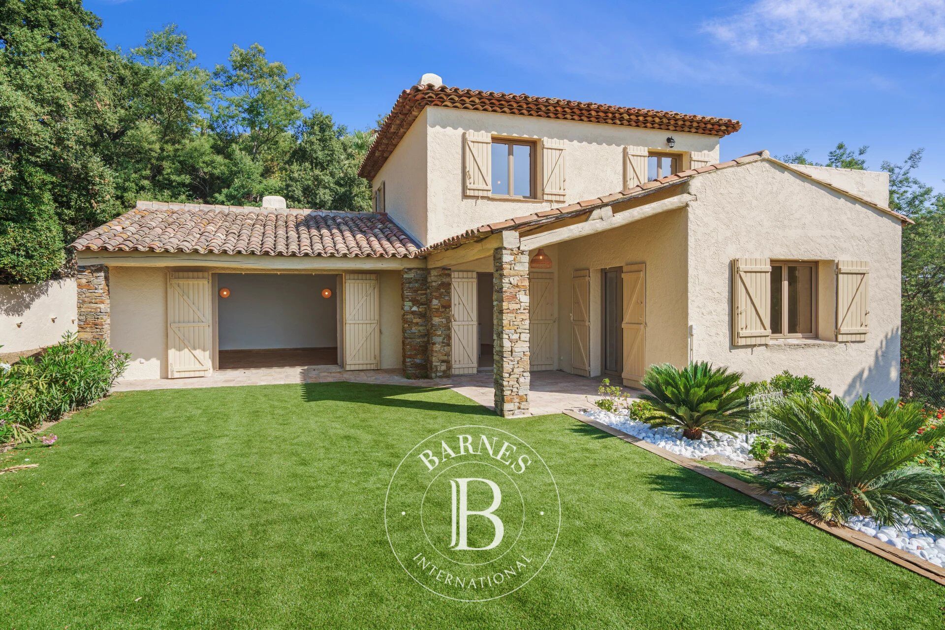 SAINTE-MAXIME - VILLA RISTRUTTURATA - VISTA MARE - PROPRIETÀ PRIVATA - 4 CAMERE DA LETTO - PISCINA - picture 3