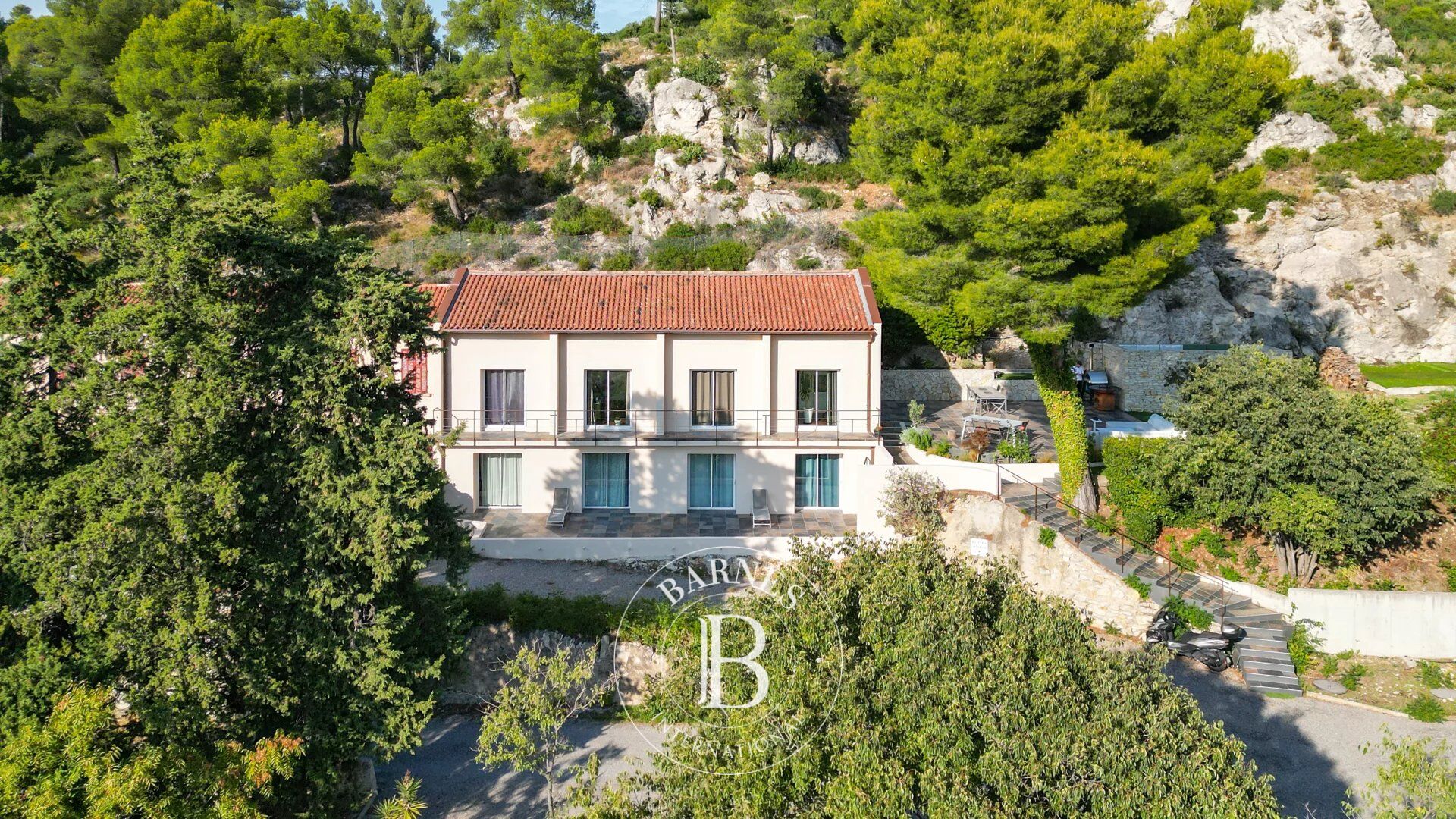 A VENDRE - 13009  - MAISON  - VUE IMPRENABLE SUR MARSEILLE - PROPRIETE - JARDIN - PARC NATIONAL DES CALANQUES - picture 1