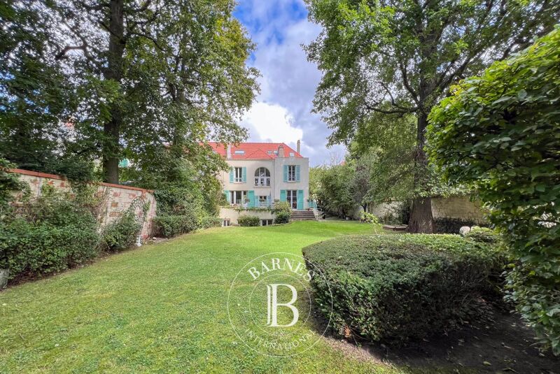 Vendu, Maison Saint-Germain-en-Laye