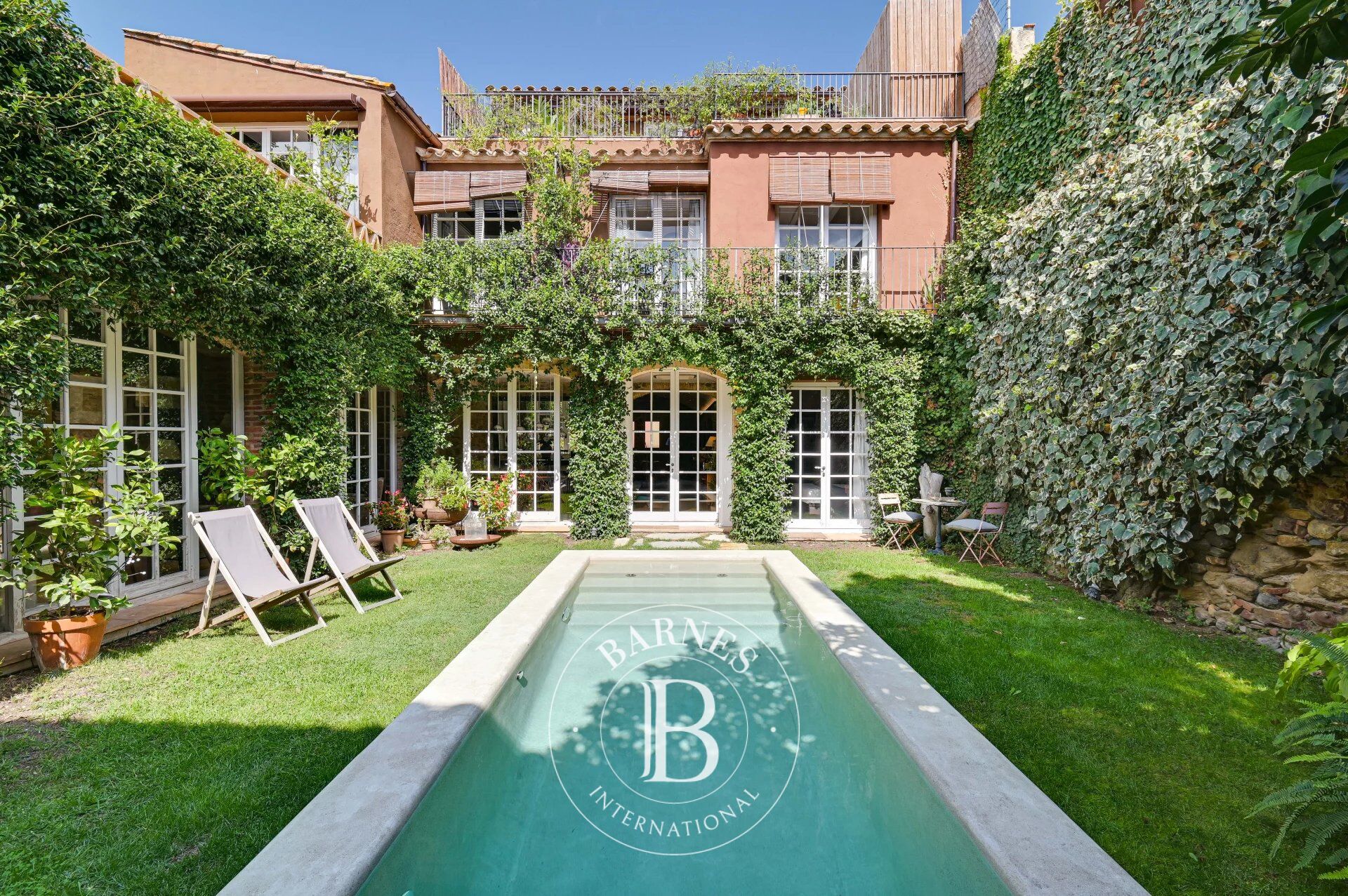 Historisches Dorfhaus aus dem Jahr 1900, komplett renoviert, im Herzen des Empordà, Costa Brava. - picture 1