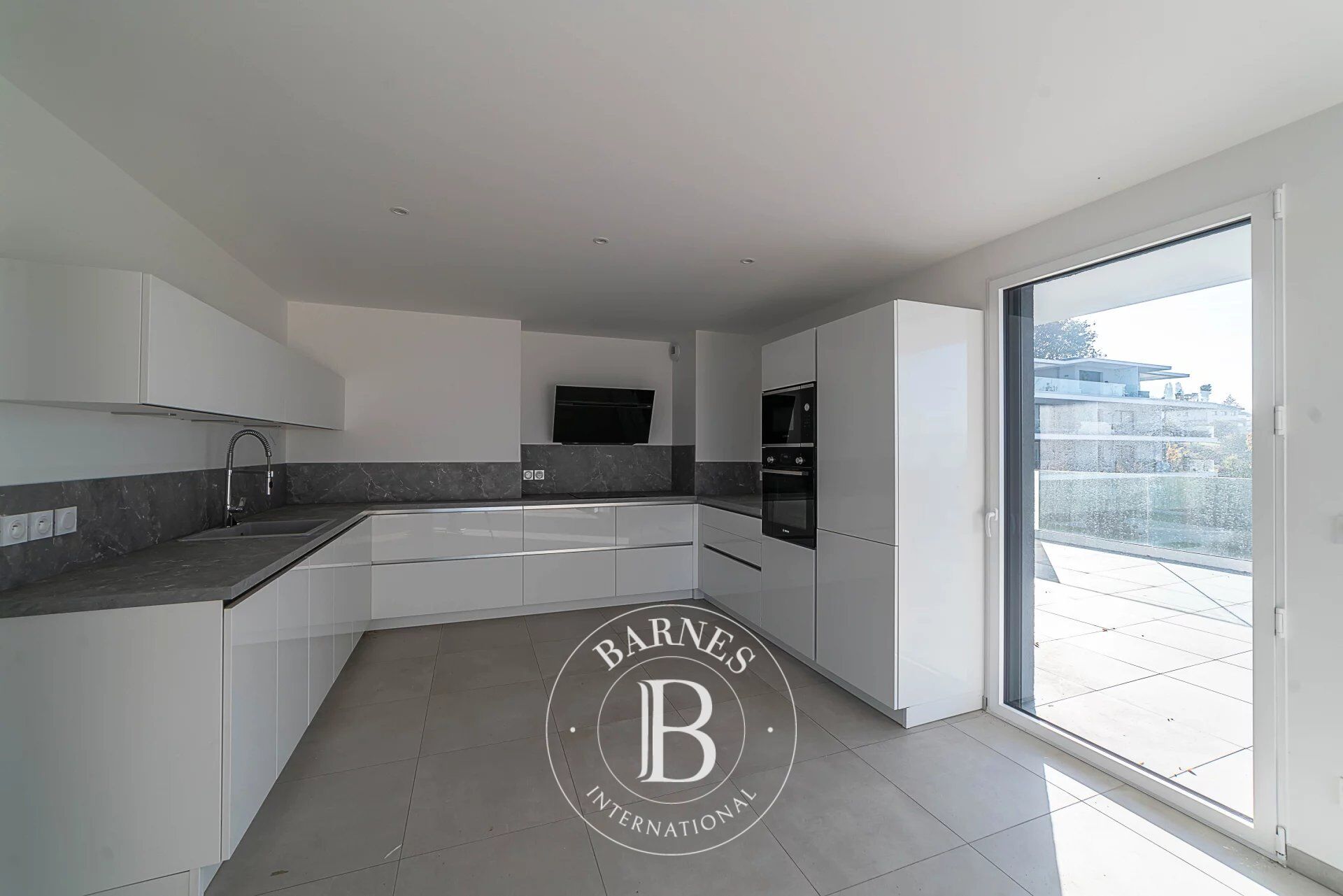 Daire Évian-les-Bains - picture 8