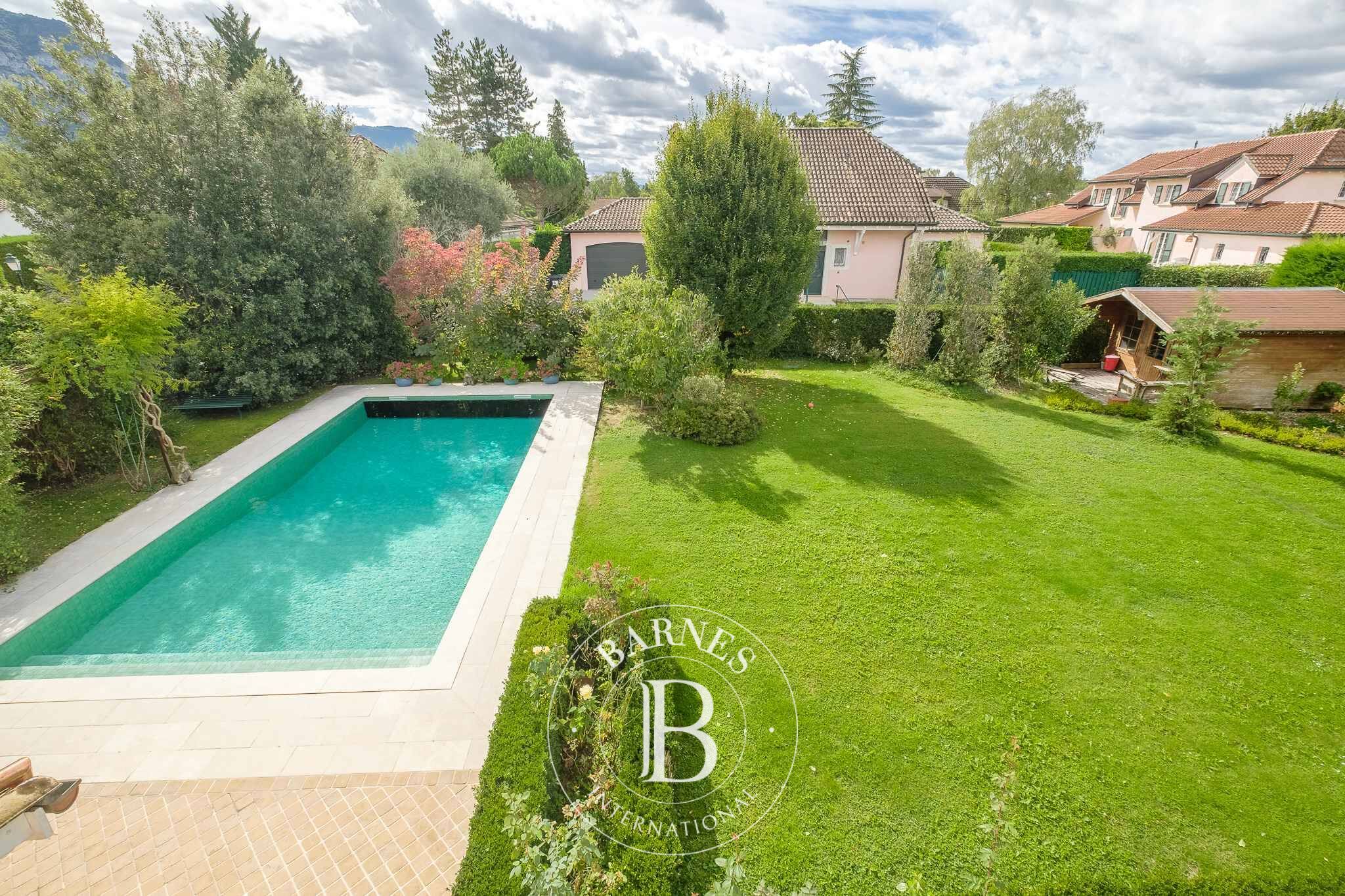 Villa Vessy - picture 3