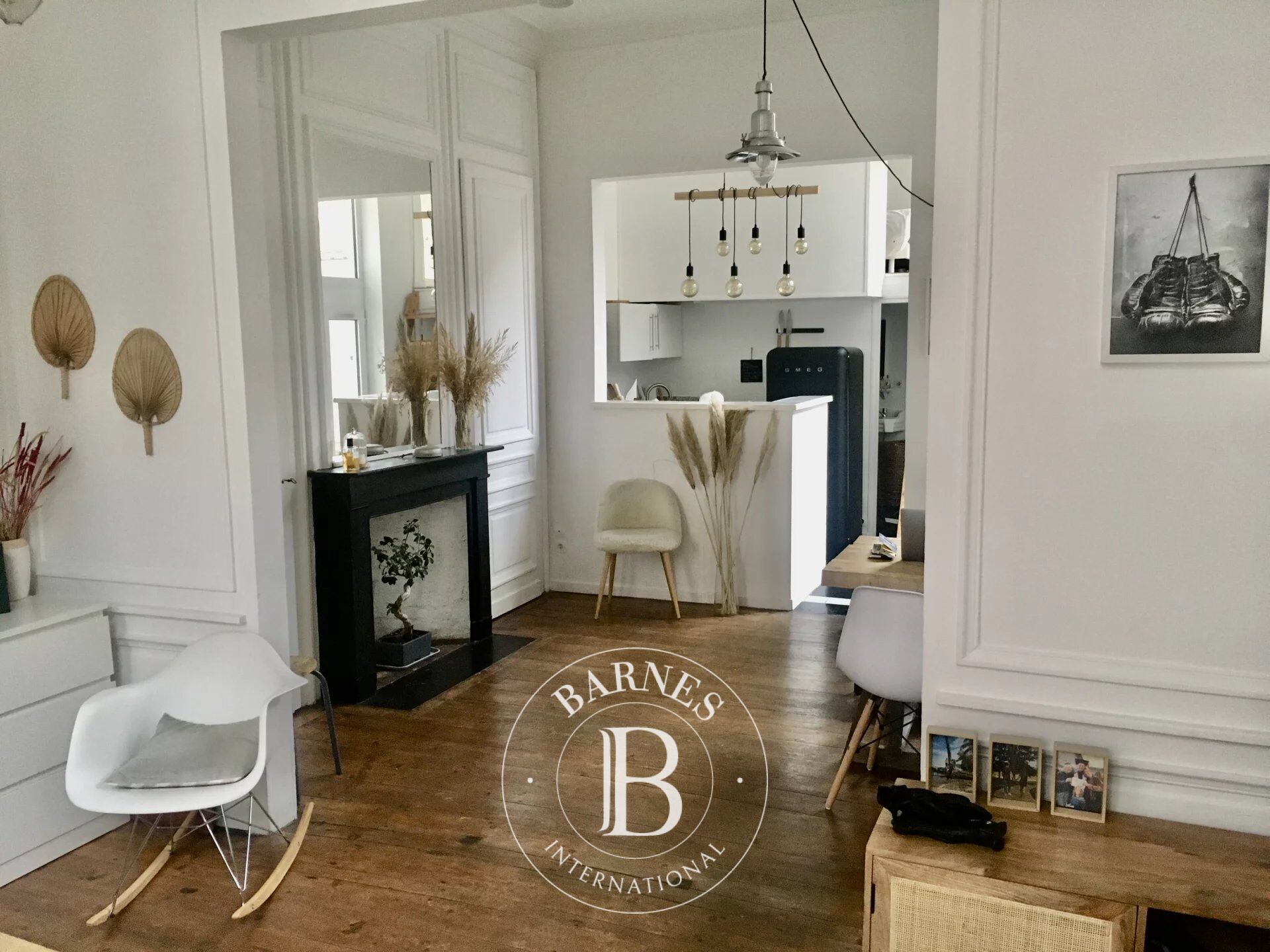 Lille Old Town, 4 apartments  in a 19th Century master house - picture 2