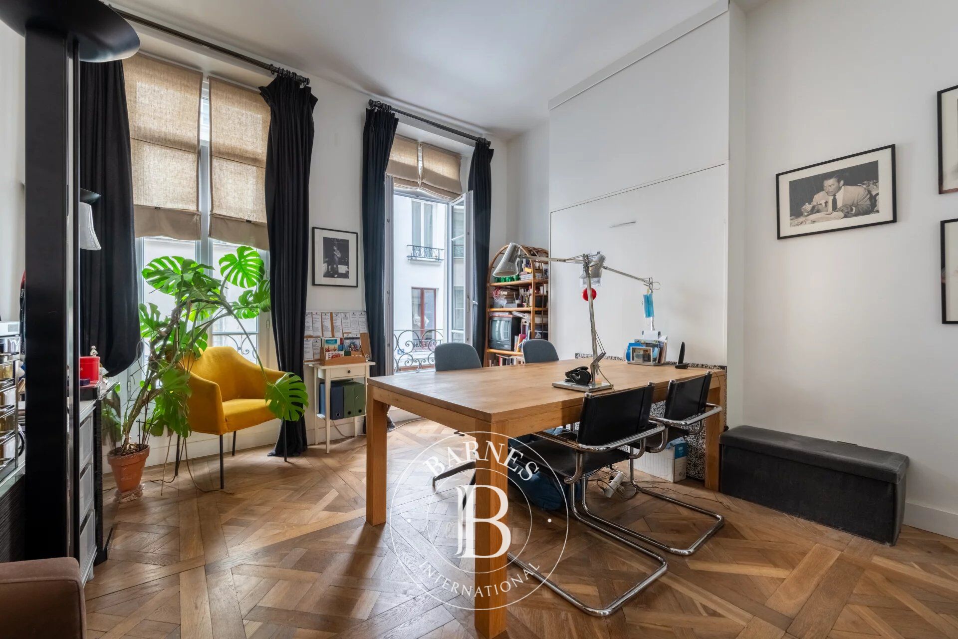 Piso Paris 2ème - picture 1