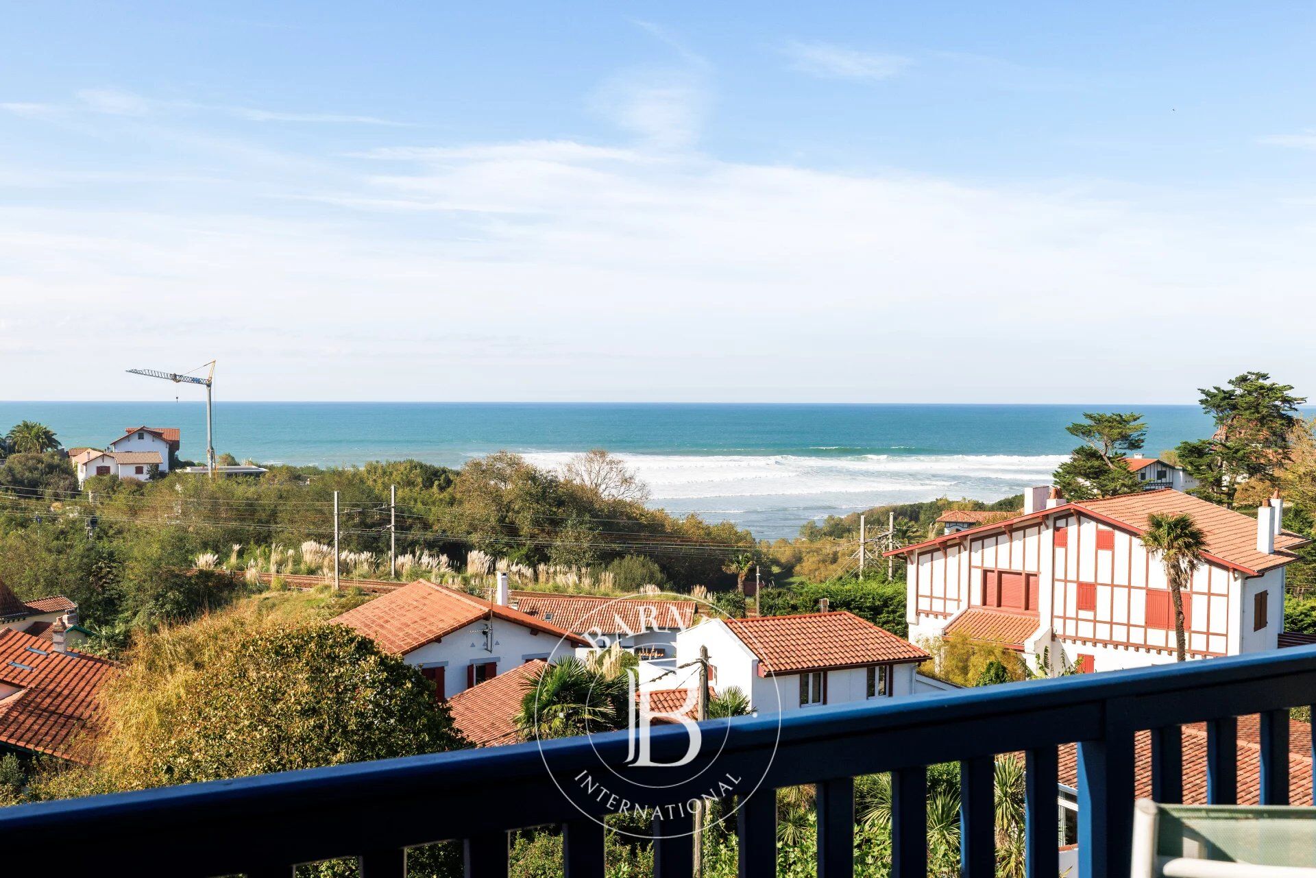 GUÉTHARY, APARTAMENTO DE 46 M² CON TERRAZA Y VISTAS AL MAR - picture 1