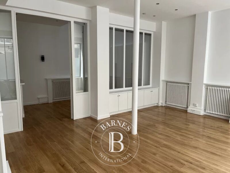 Loué, Bureau Paris 18ème - picture 2