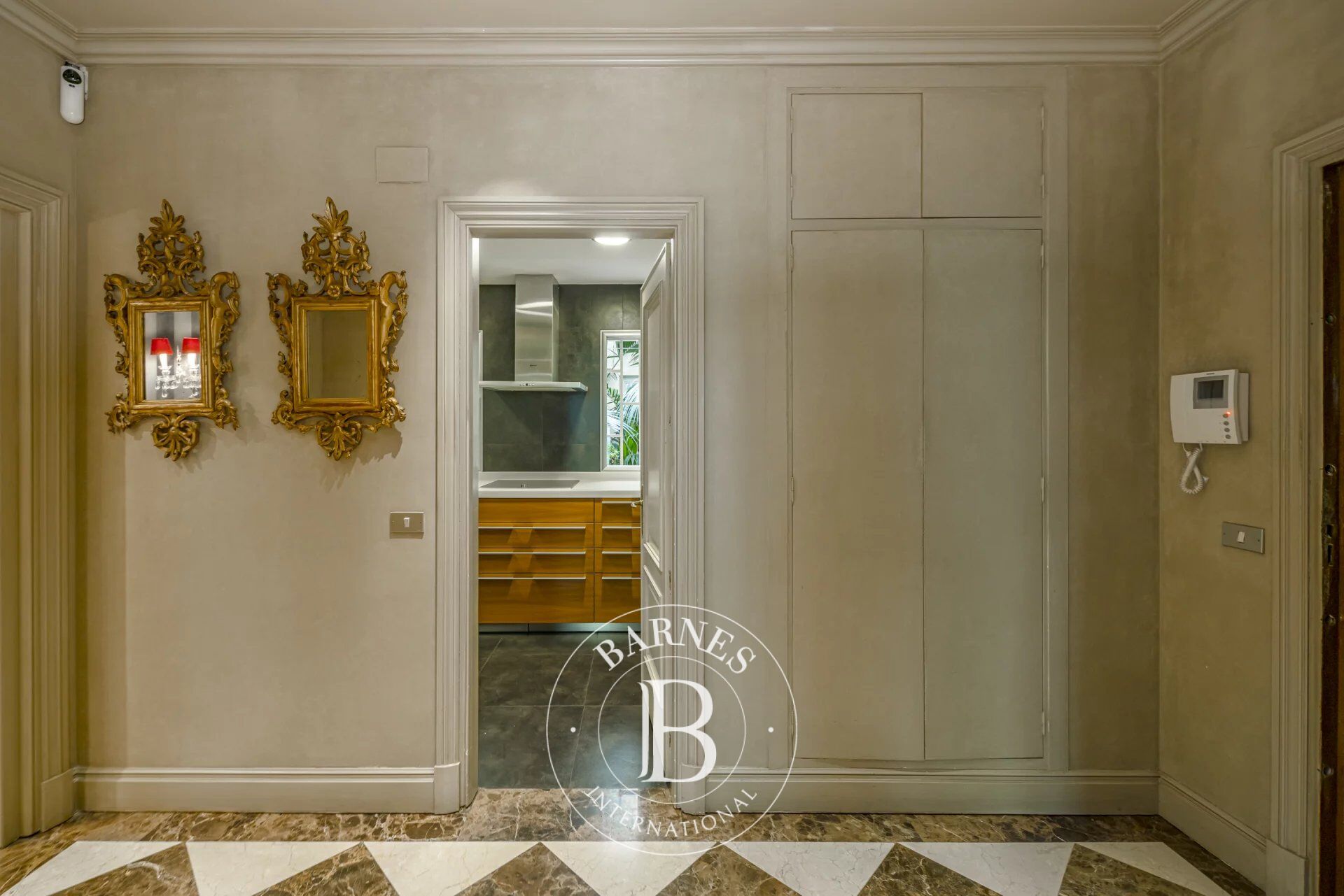 Daire Madrid - picture 16