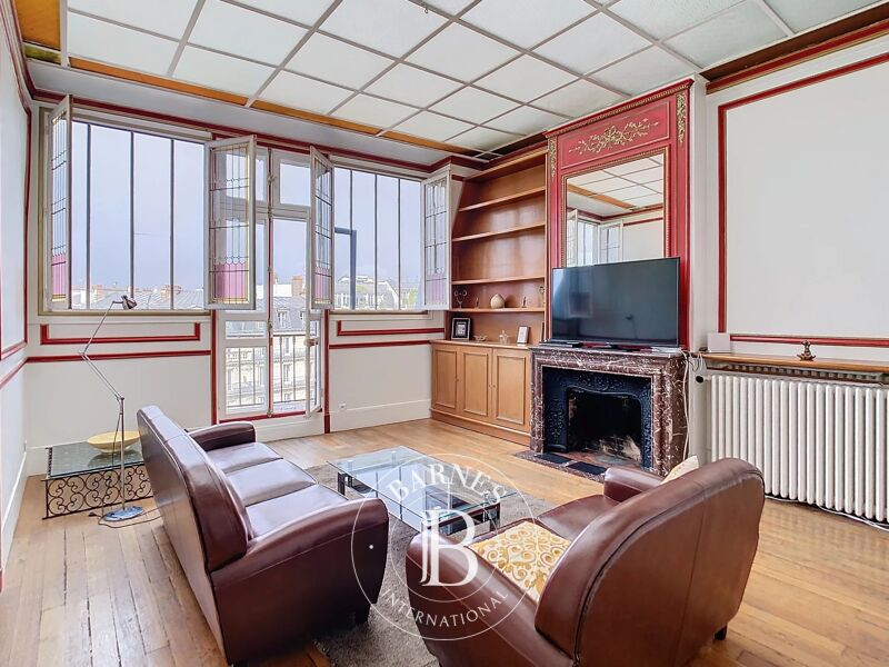 À louer, Appartement Paris 8ème - picture 3