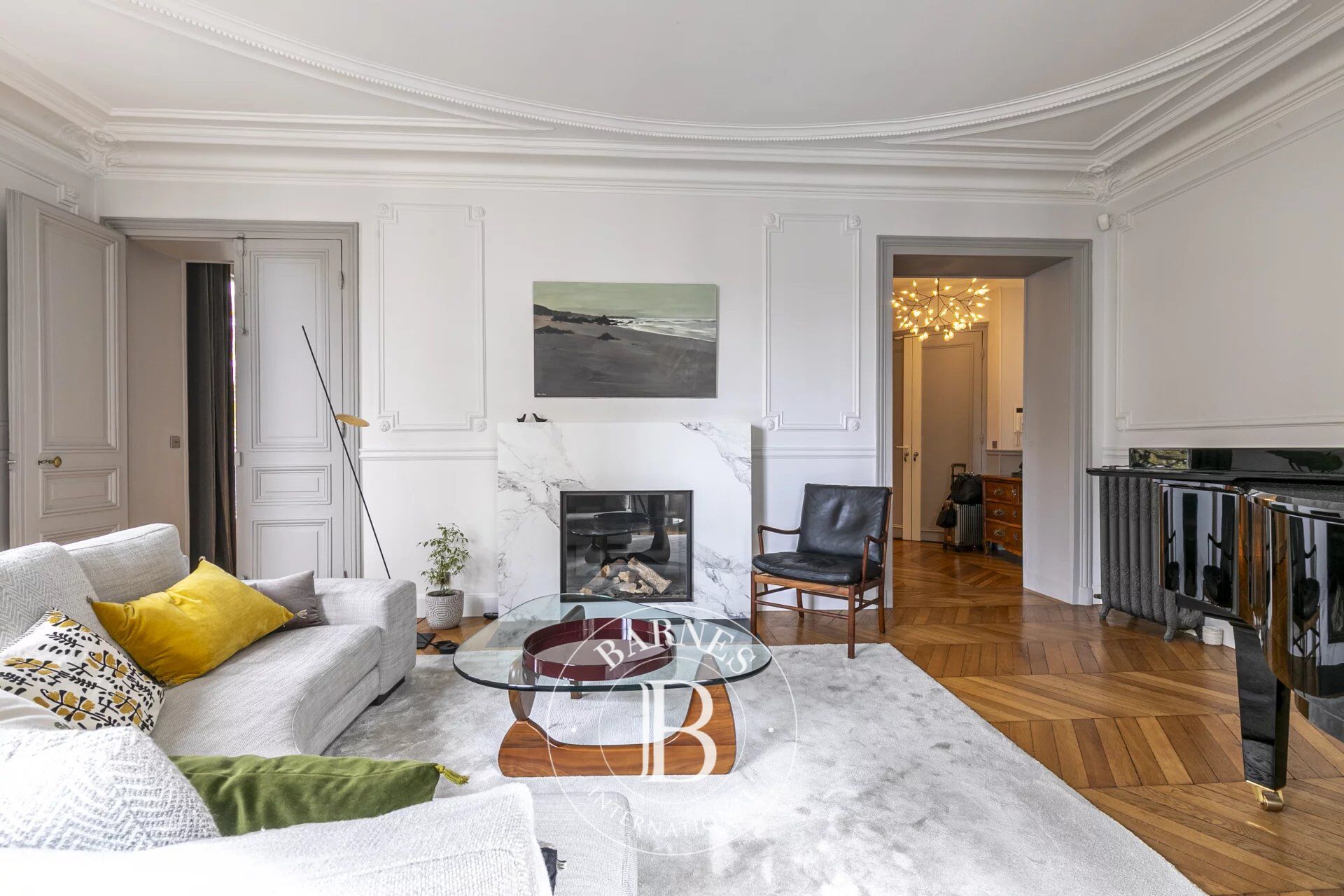 Renovated apartment with air conditioning - Paris 6 - Saint-Germain-des-Près/Sèvres-Babylone - unobstructed view - 2 bedrooms - picture 1