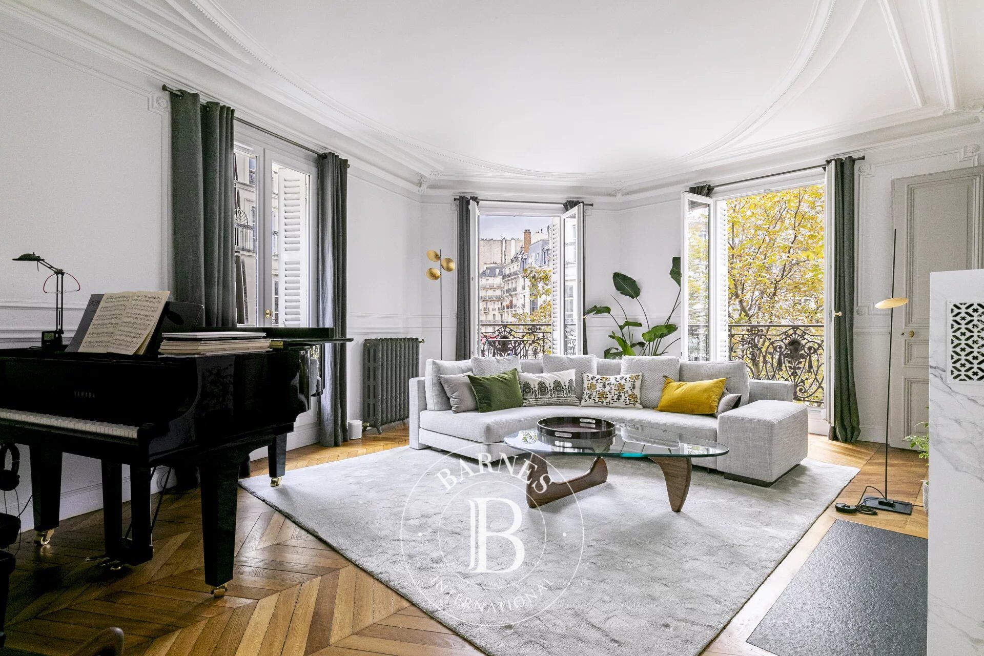 Renovated apartment with air conditioning - Paris 6 - Saint-Germain-des-Près/Sèvres-Babylone - unobstructed view - 2 bedrooms - picture 3