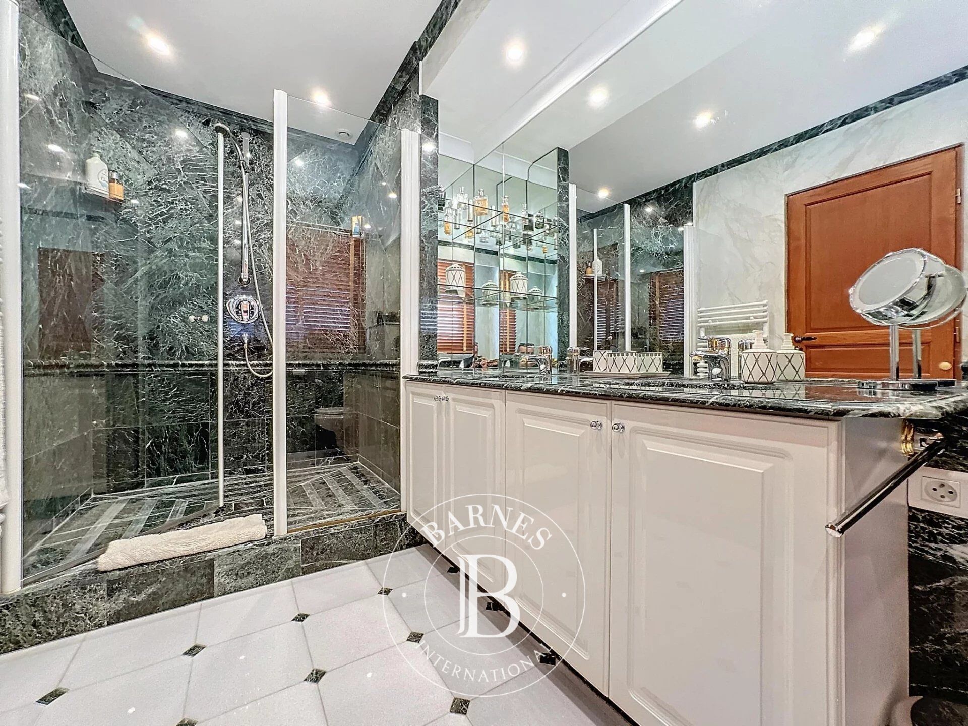 Daire Cannes - picture 10