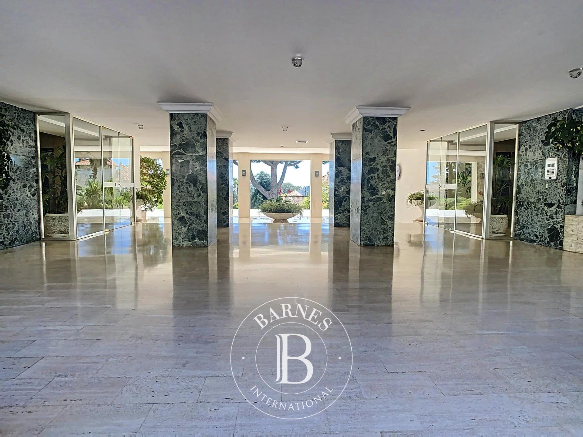 Daire Cannes - picture 14