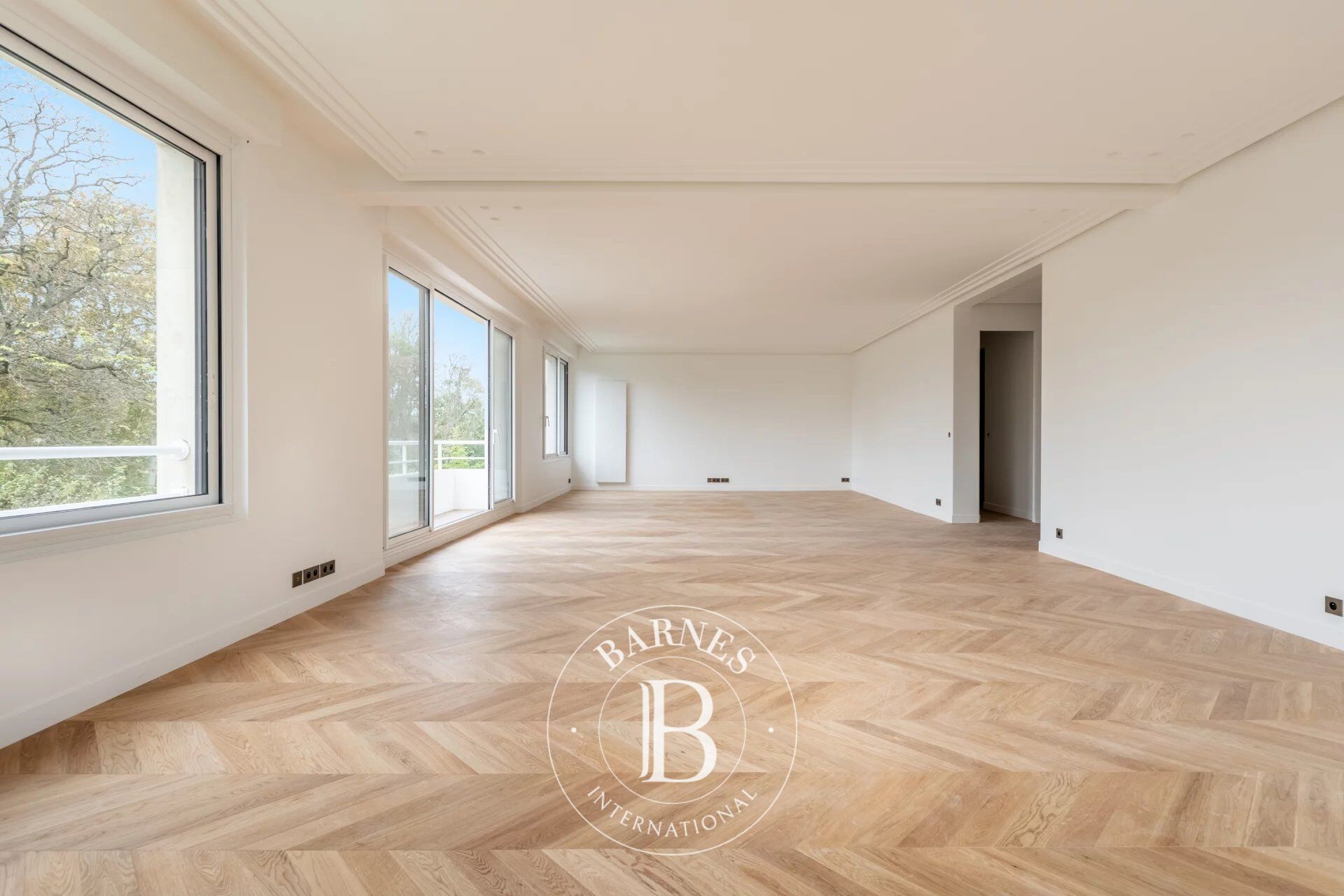 Paris 16 - Muette / Bois de Boulogne - 4-bedroom family apartment - Refurbished - picture 3