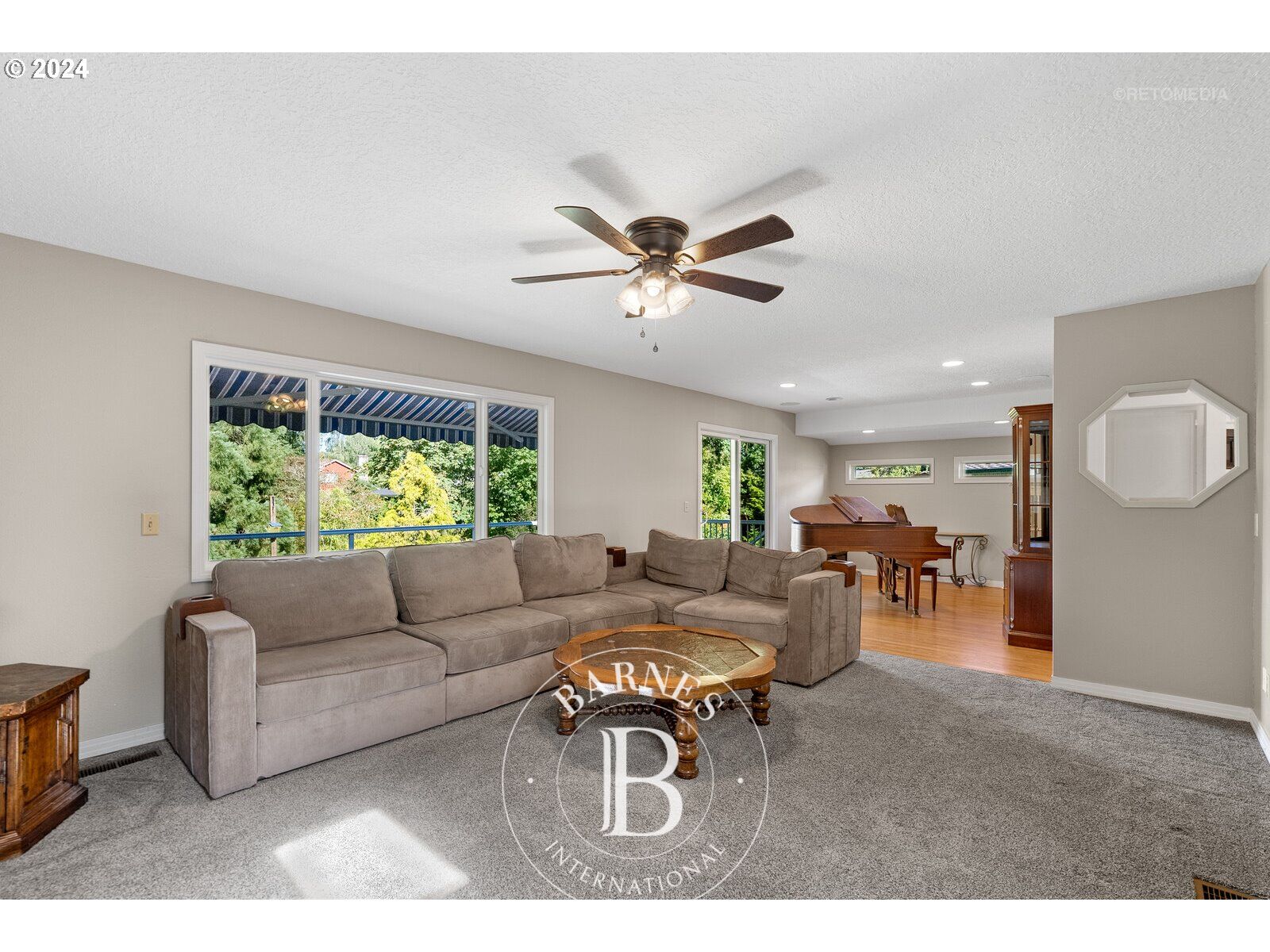 Casa Newberg - picture 1