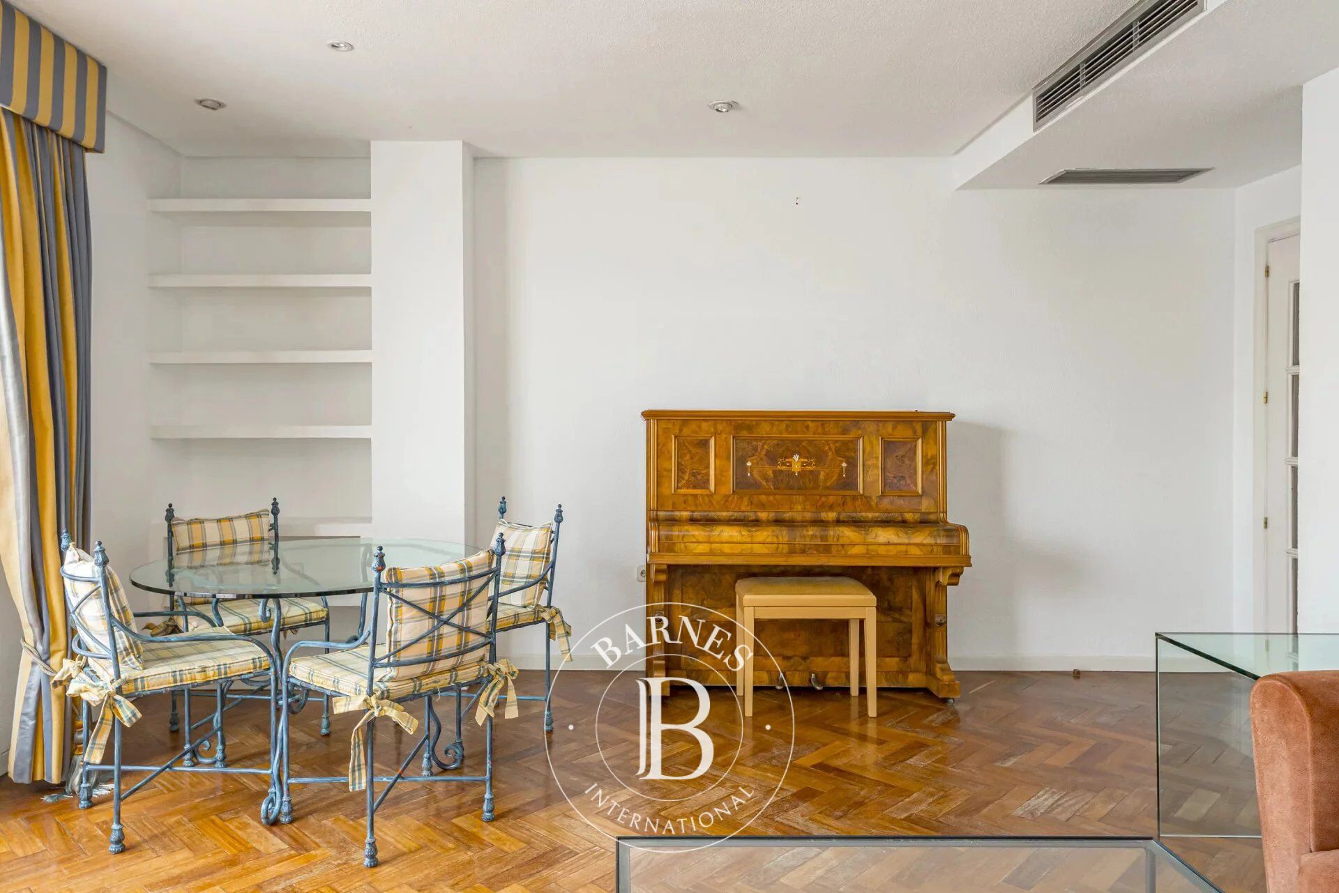 Daire Madrid - picture 17