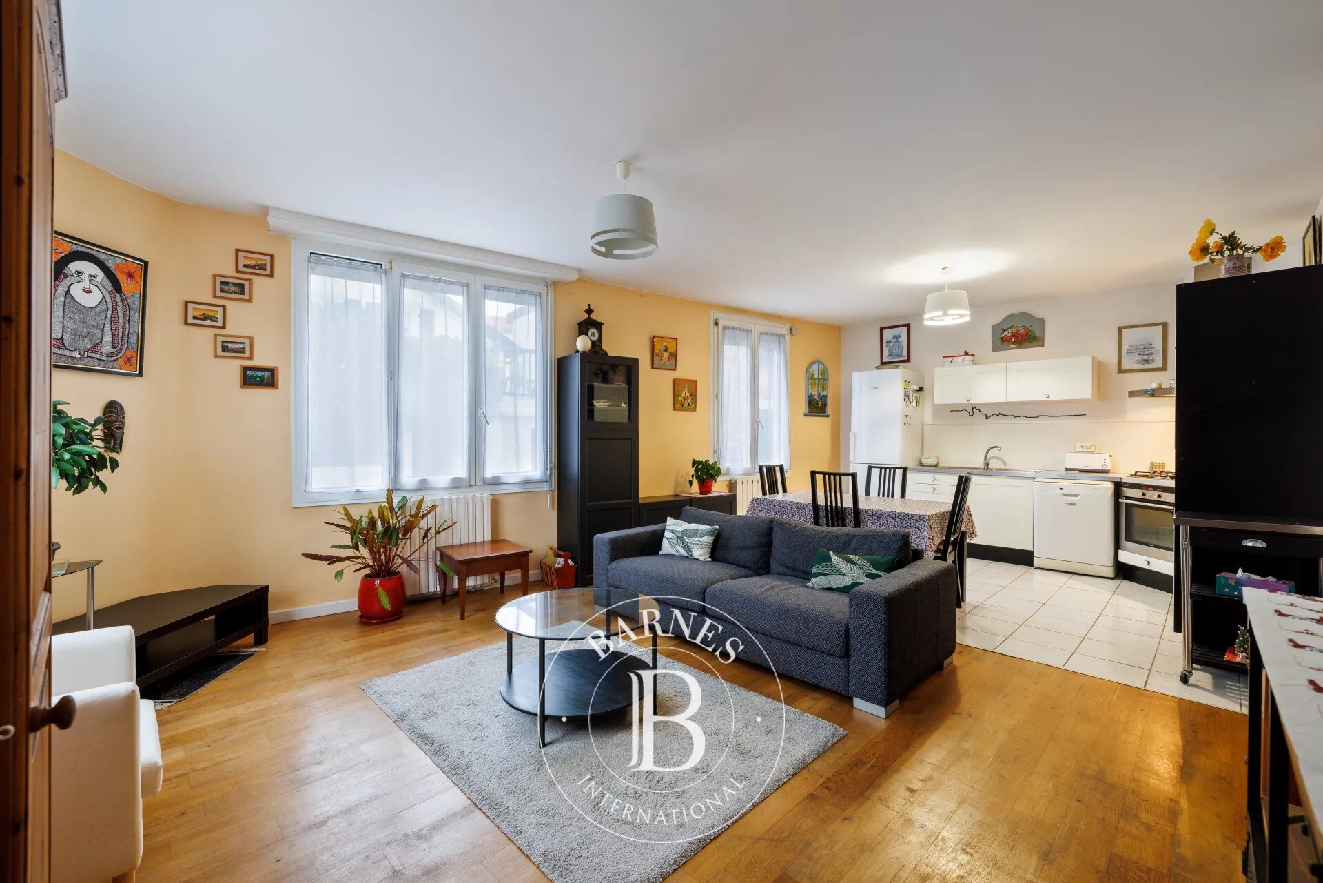 BIARRITZ - APARTAMENTO DE 56 M² EN VENTA CON RENTA VITALICIA - picture 2