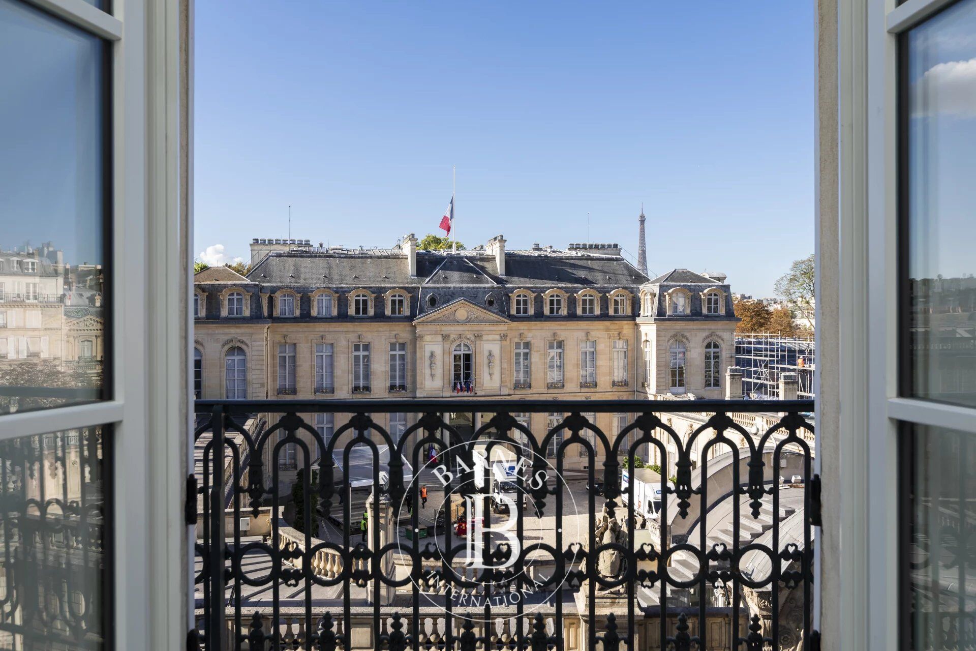 Piso Paris 8ème - picture 1