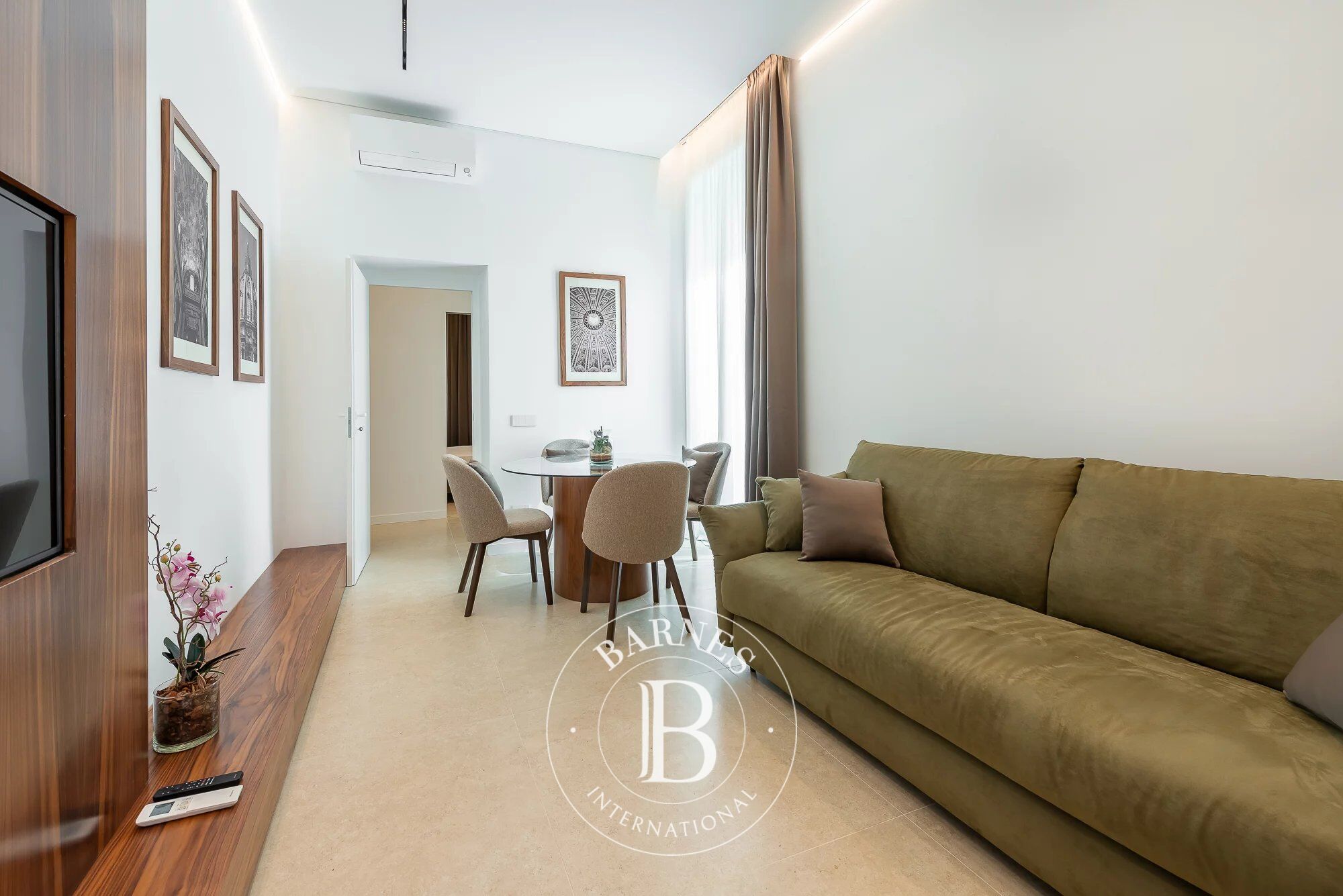 RAFFINATO ATTICO CON TERRAZZA - picture 3