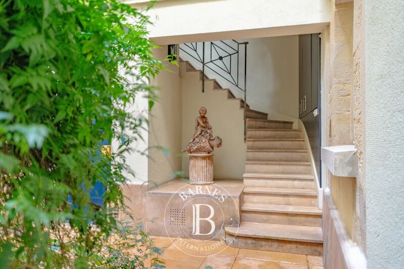 Sold, Apartment Paris 5ème - picture 2