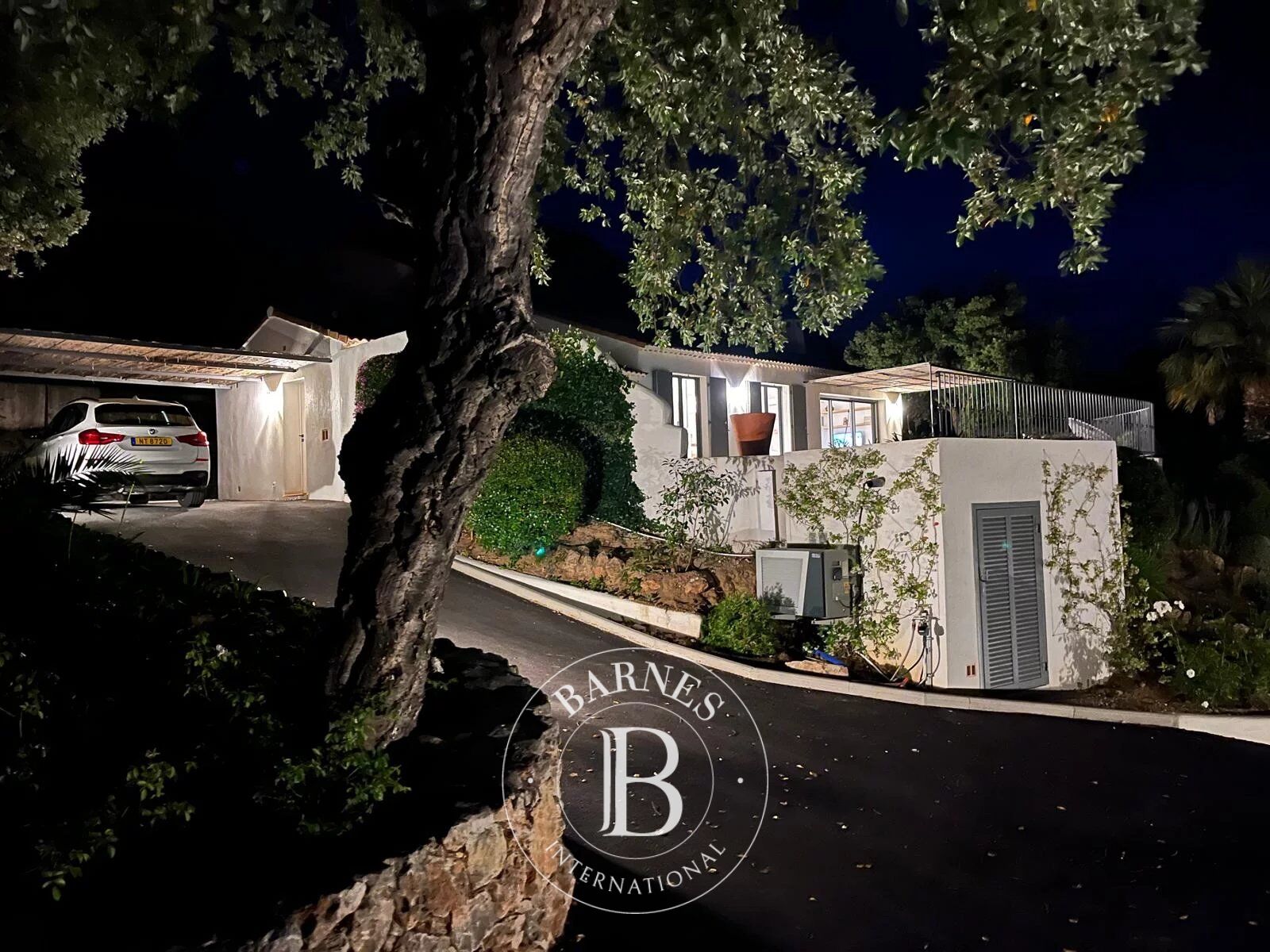 Villa Sainte-Maxime - picture 3