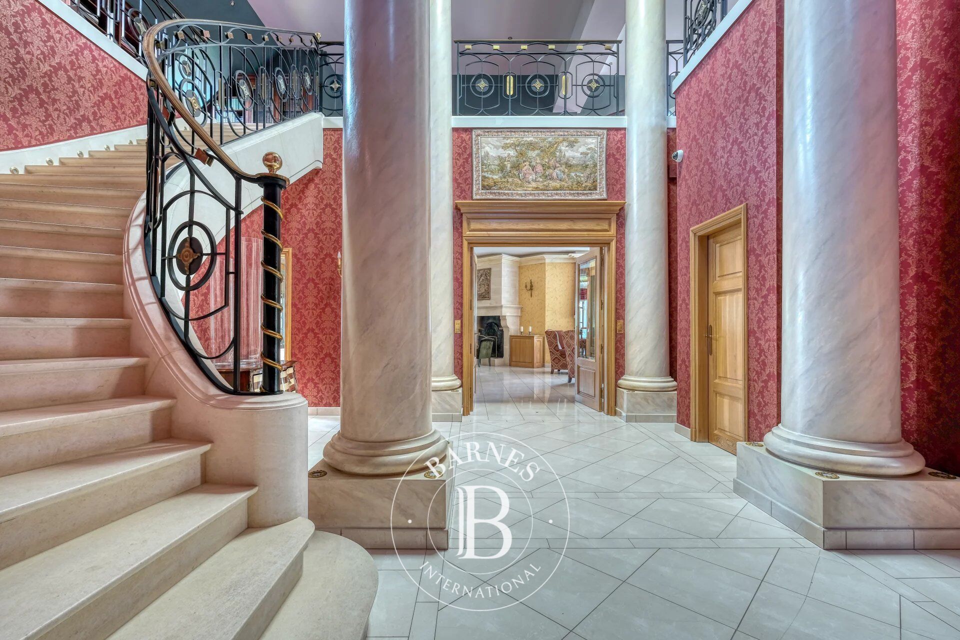 Finca La Haute-Maison - picture 2