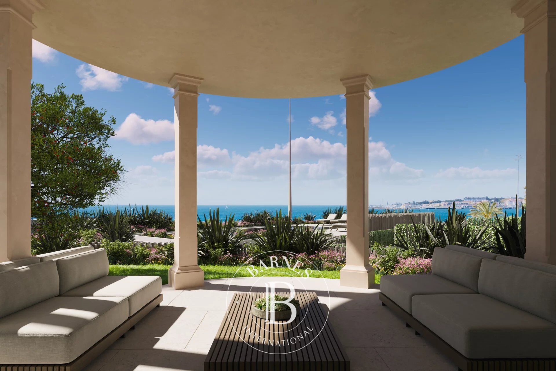 Jardin et vue sur la mer - picture 2