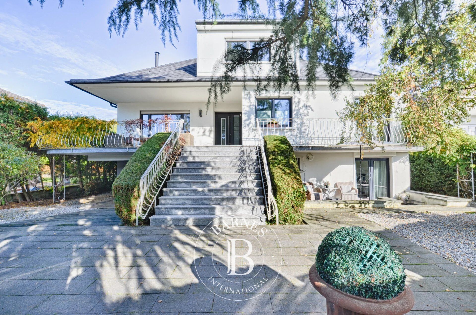 Vente Villa - Thionville - Avec jardin clôturé - picture 1