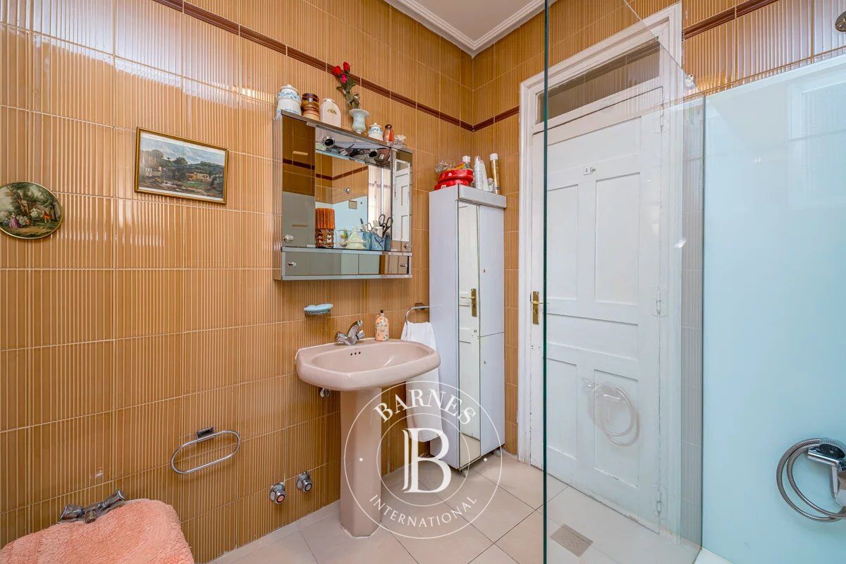 Daire Madrid - picture 14