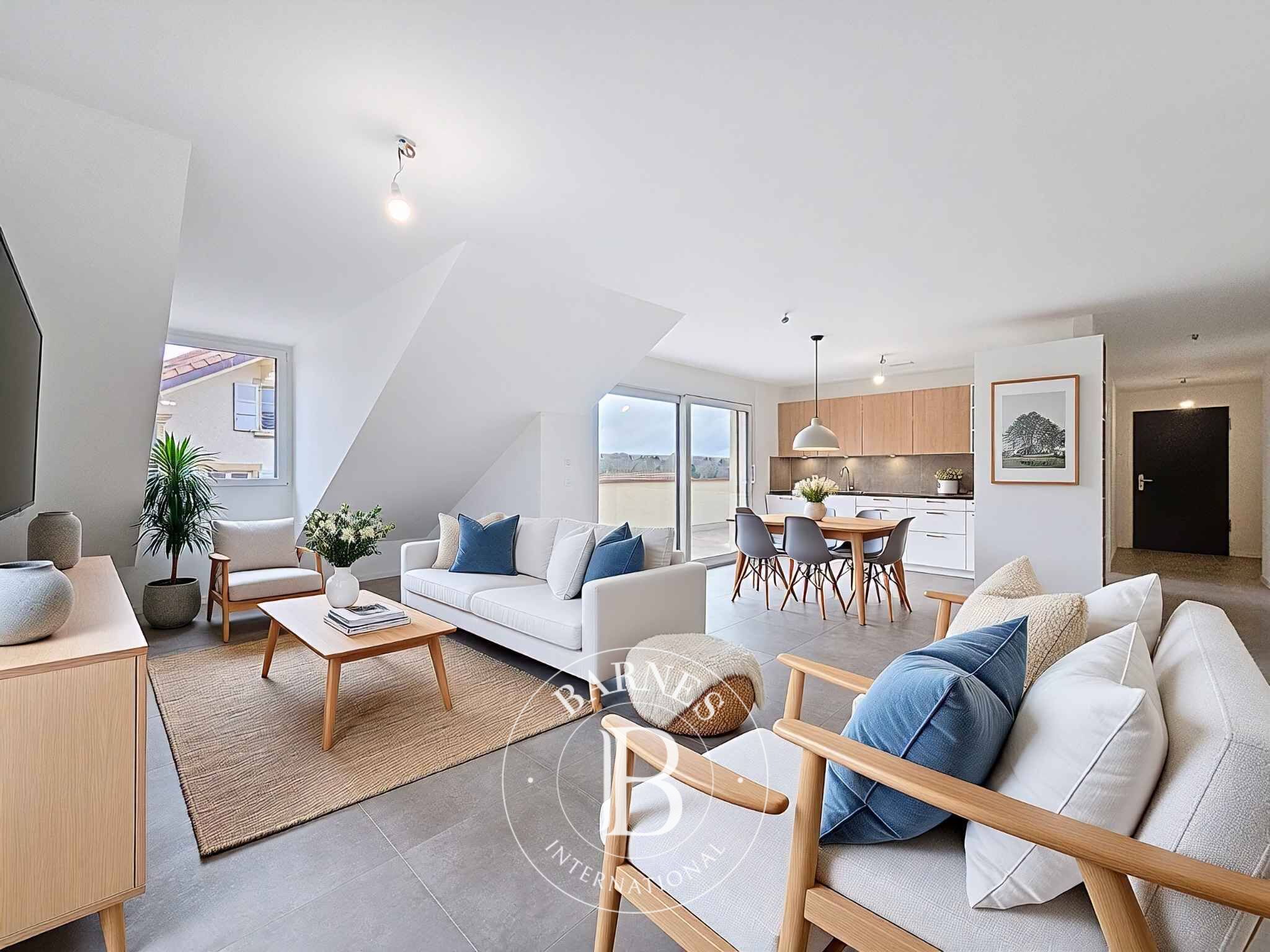 Logement de 4.5 pièces au dernier étage avec vue dégagée - picture 3