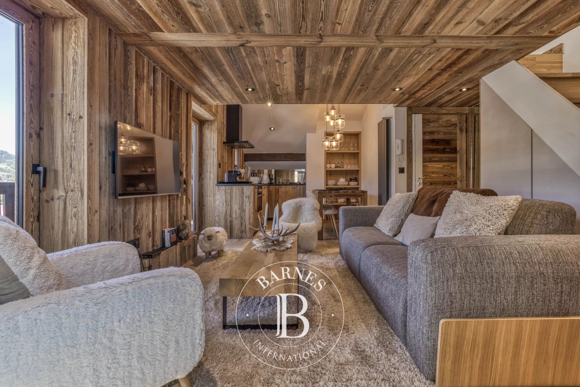 MEGEVE- Charmant Duplex Rénové au Cœur du Village - picture 1