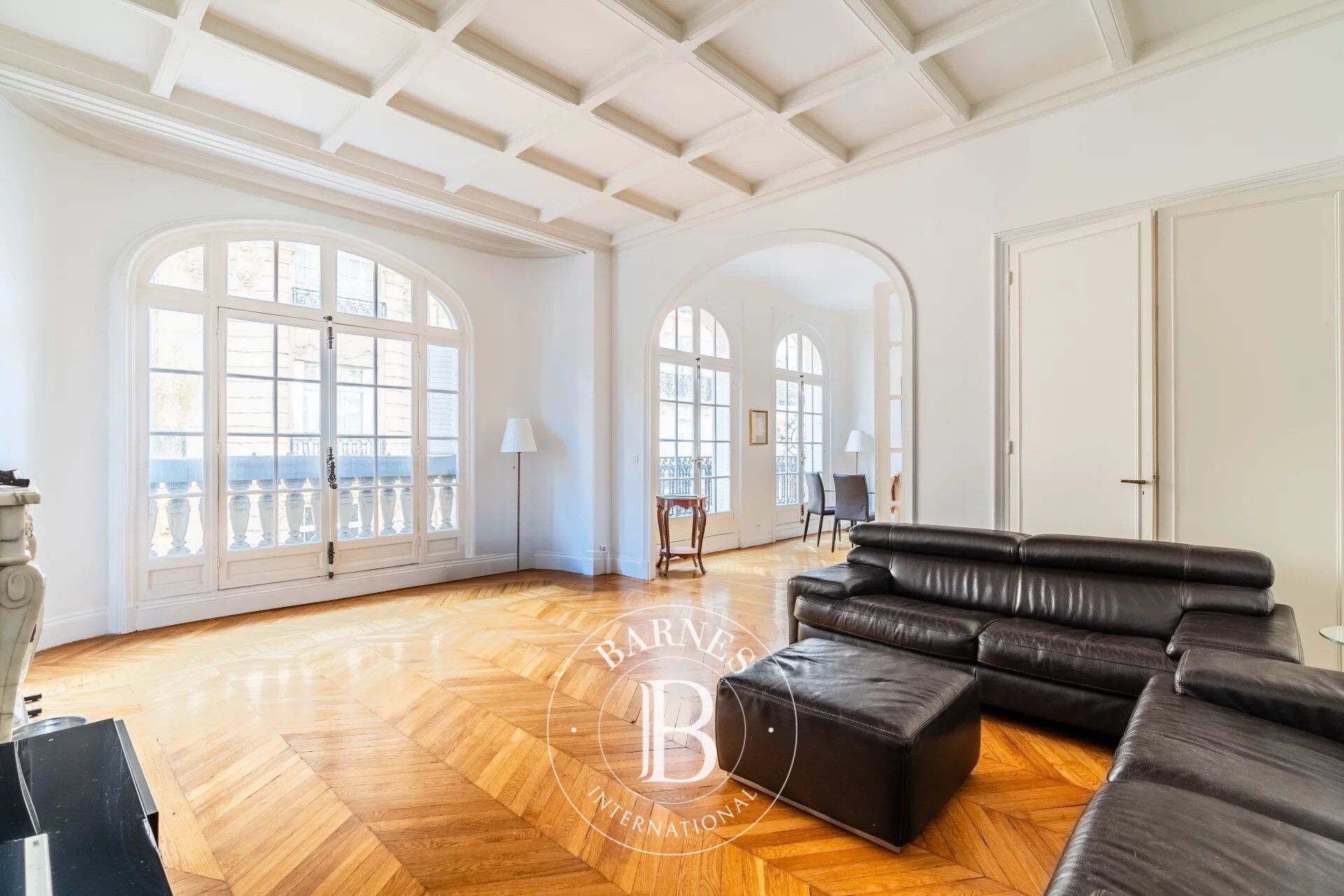 Paris 16 - Victor Hugo - 3 chambres - balcons - picture 2