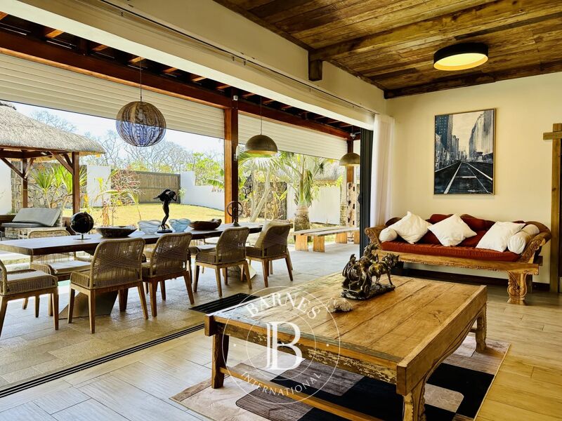 Venta, Villa Grand Baie - picture 3