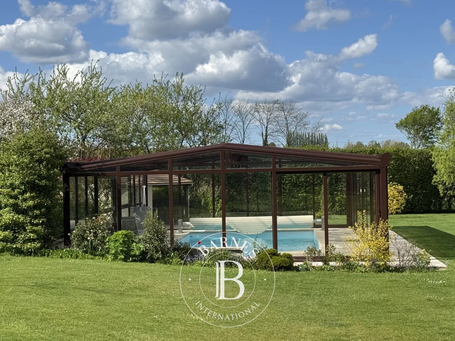 Moyaux - 250m² (2,260 sq ft) Norman house - indoor swimming pool - picture 2