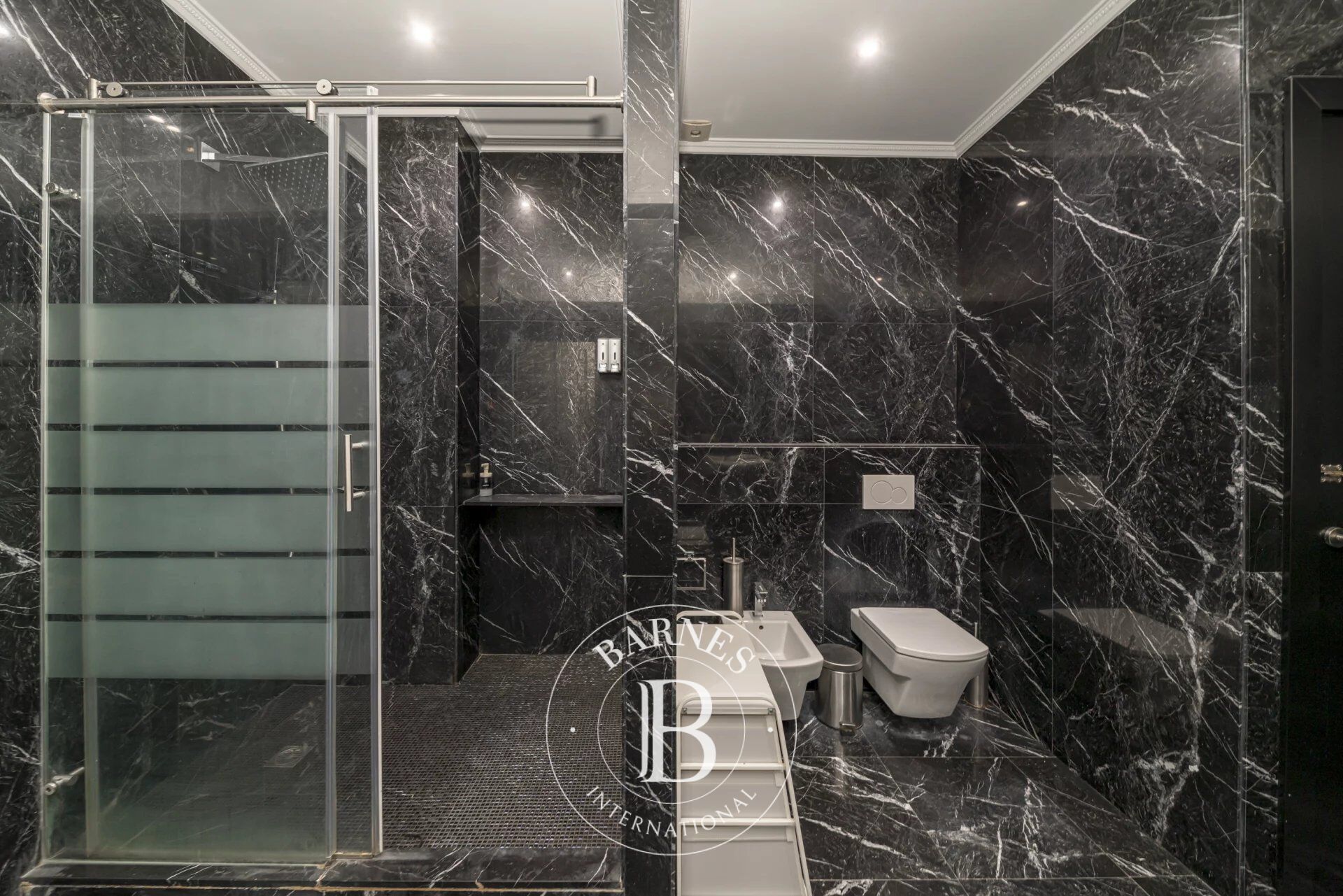 Daire Madrid - picture 29