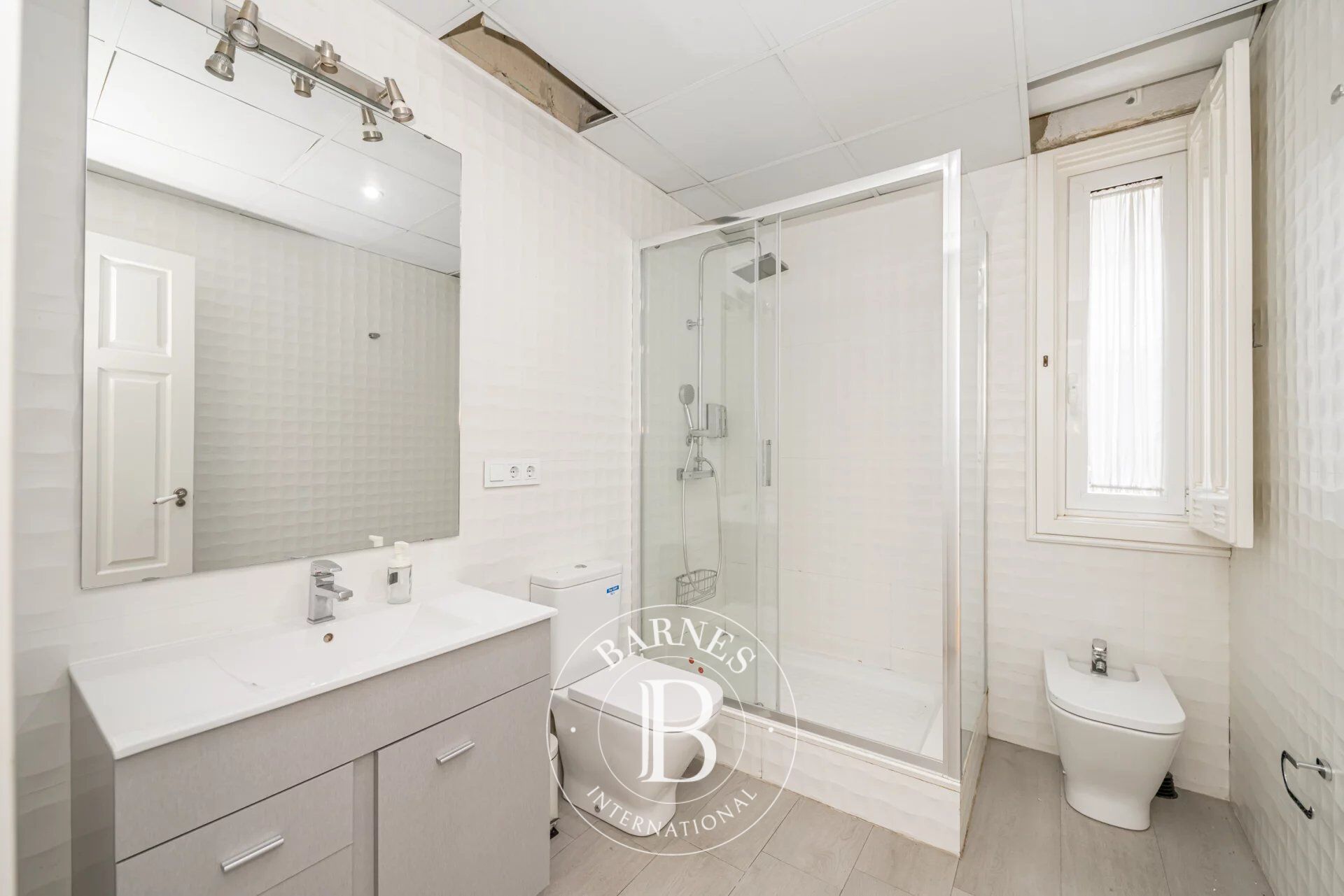 Daire Madrid - picture 26