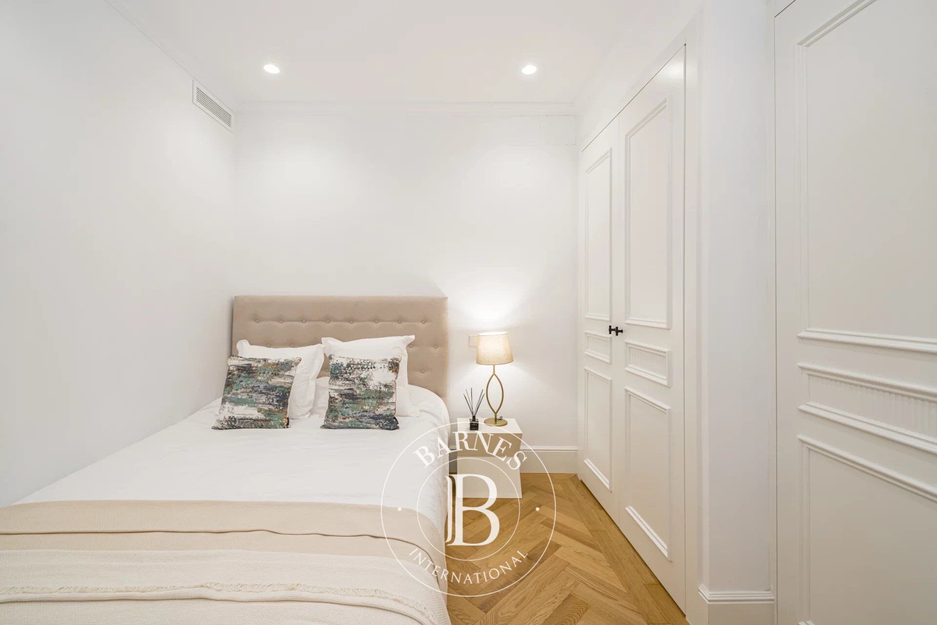 Daire Madrid - picture 16