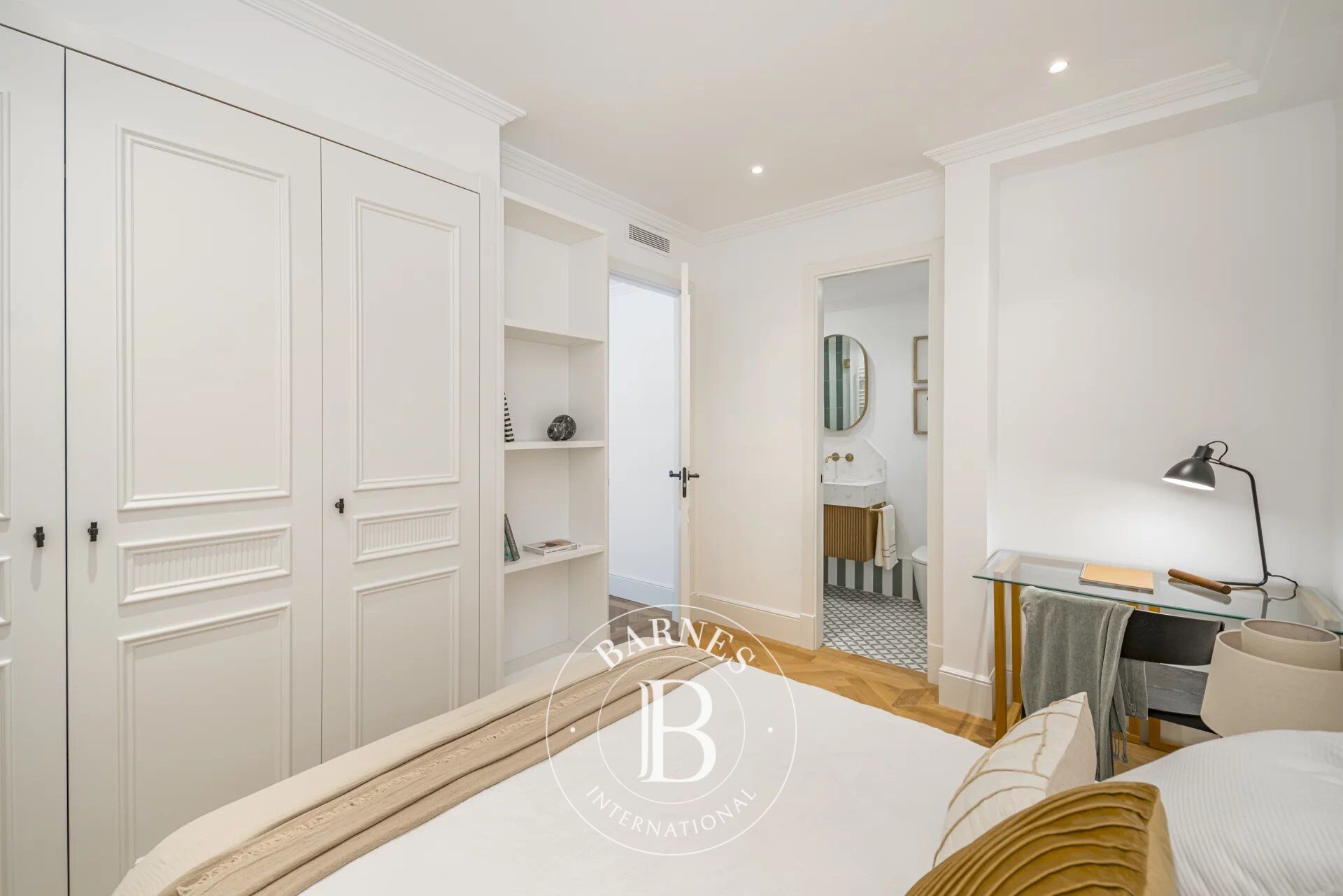 Daire Madrid - picture 13