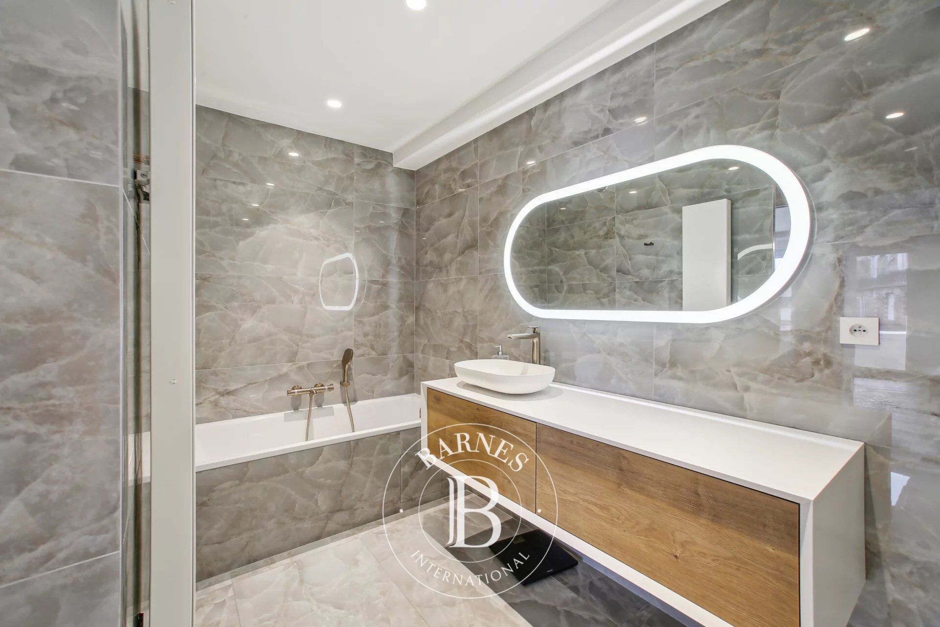 À louer Appartement | Paris 16ème - picture 7