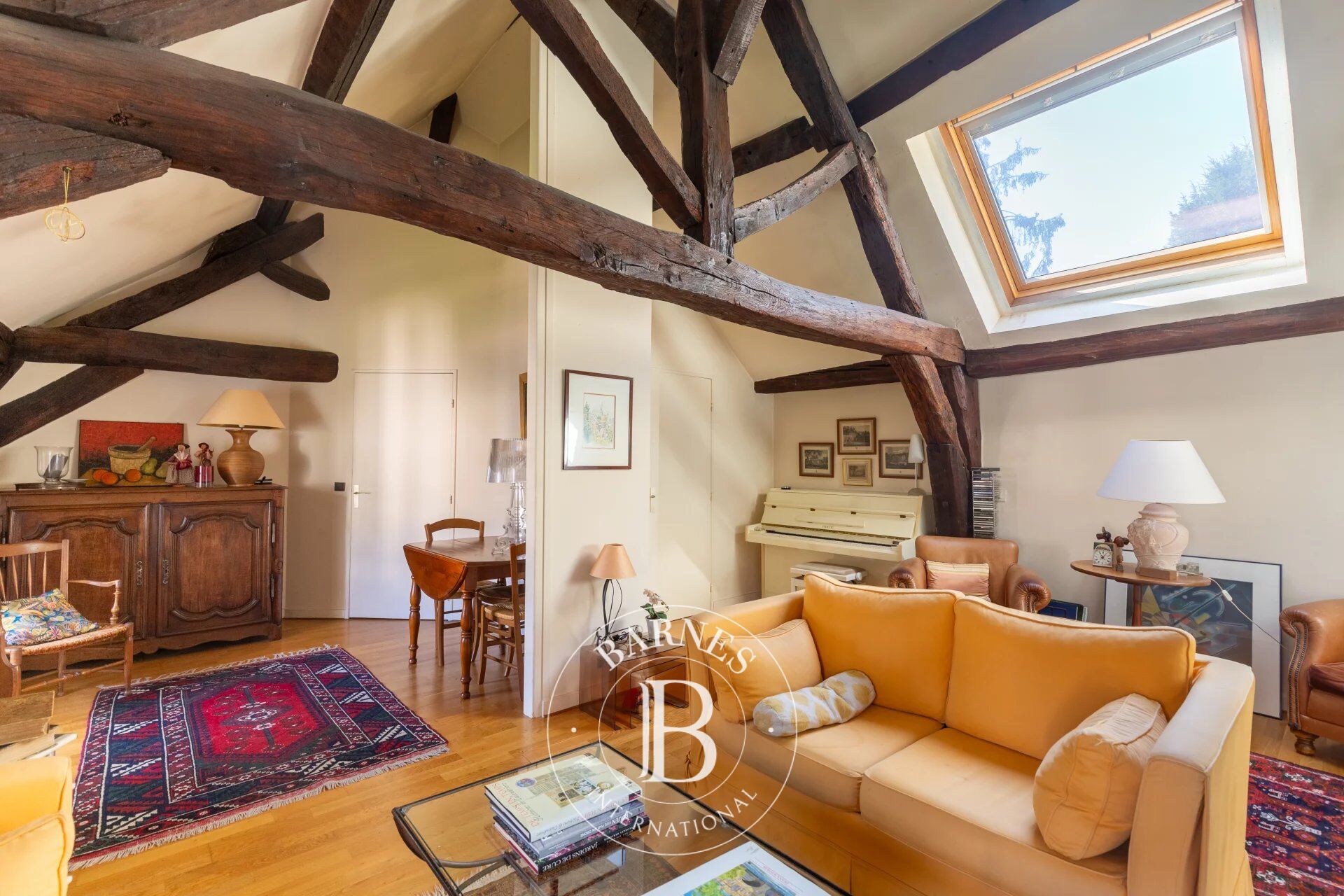 EXCLUSIVITE - SAINT GERMAIN EN LAYE - QUARTIER URSULINE - APPARTEMENT 3 PIECES A RENOVER - CAVE ET PARKING - picture 3