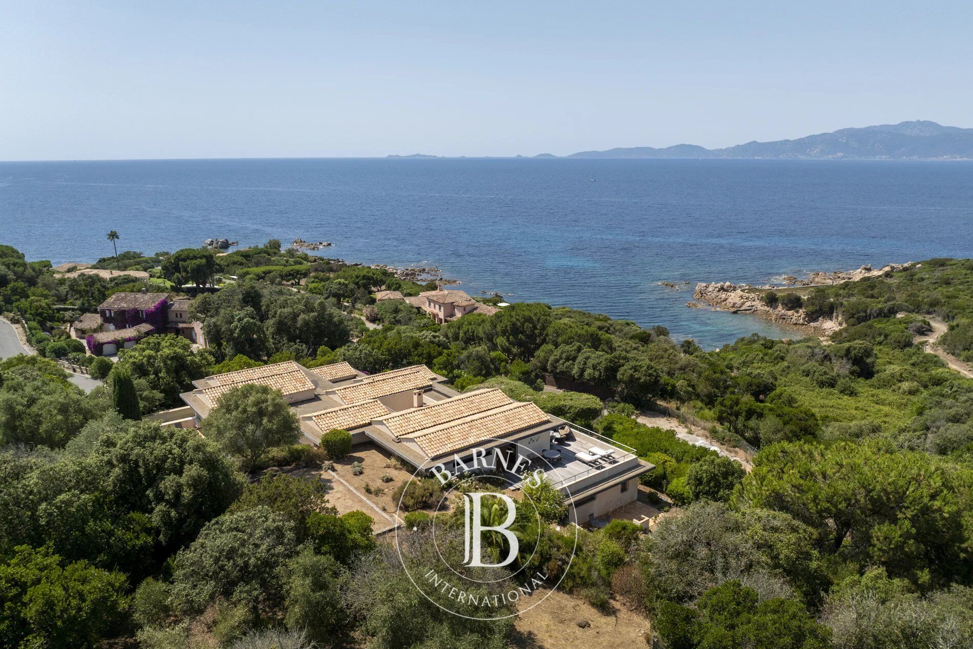 Coti-Chiavari, Rive Sud, 2 villas, Piscine, 7 chambres,  vue mer, plage à pied - picture 1