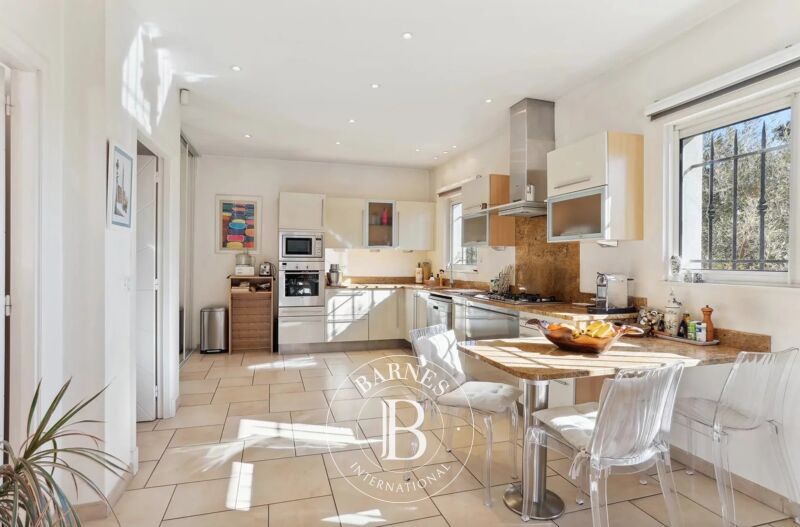 For Sale, Villa Mandelieu-la-Napoule - picture 3