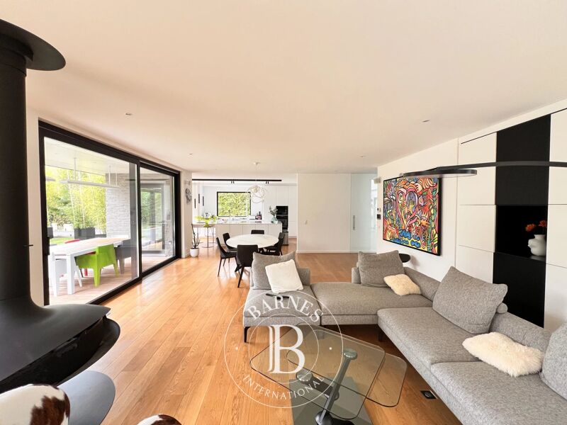 For Sale, House Croix - picture 2