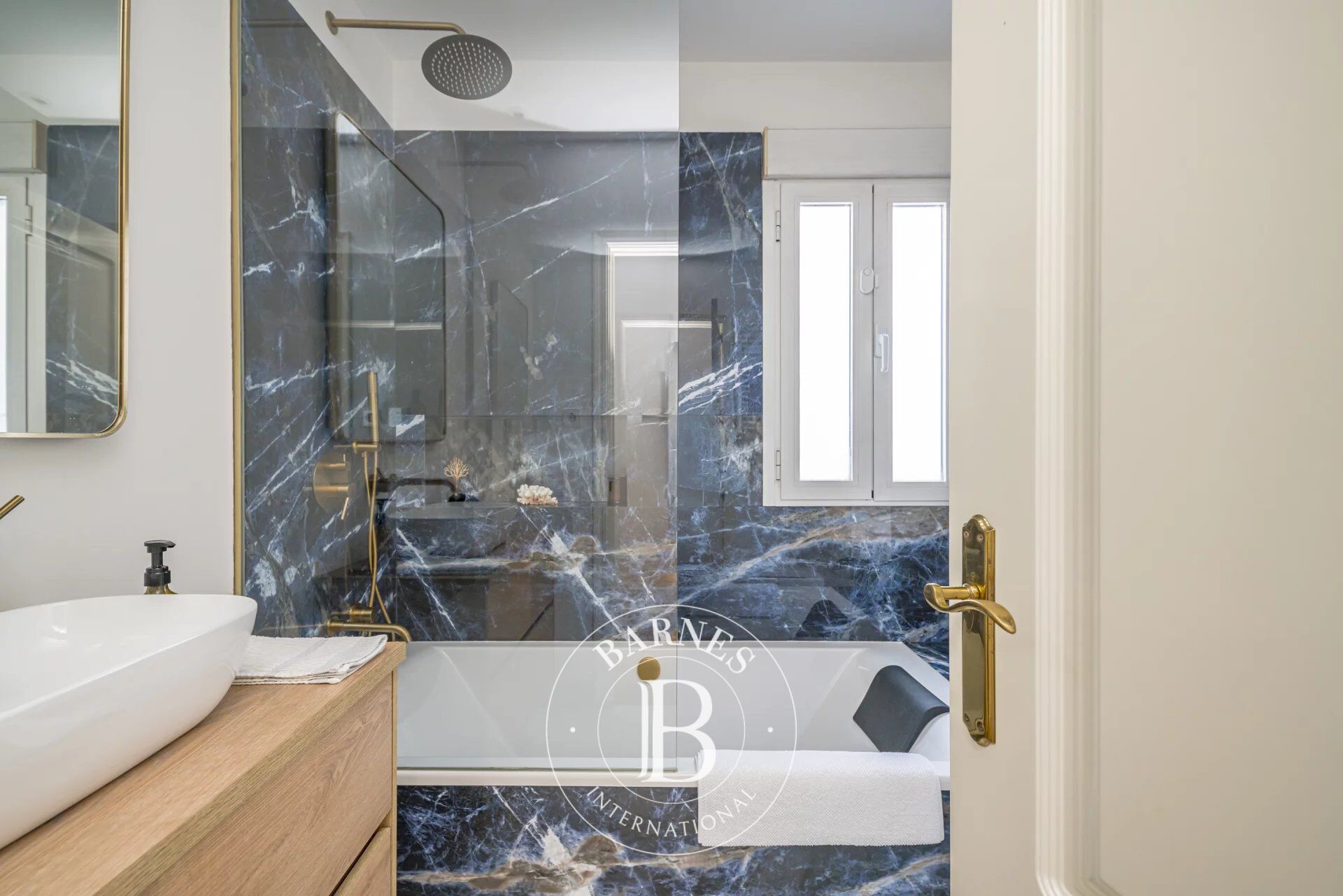 Penthouse Madrid - picture 19