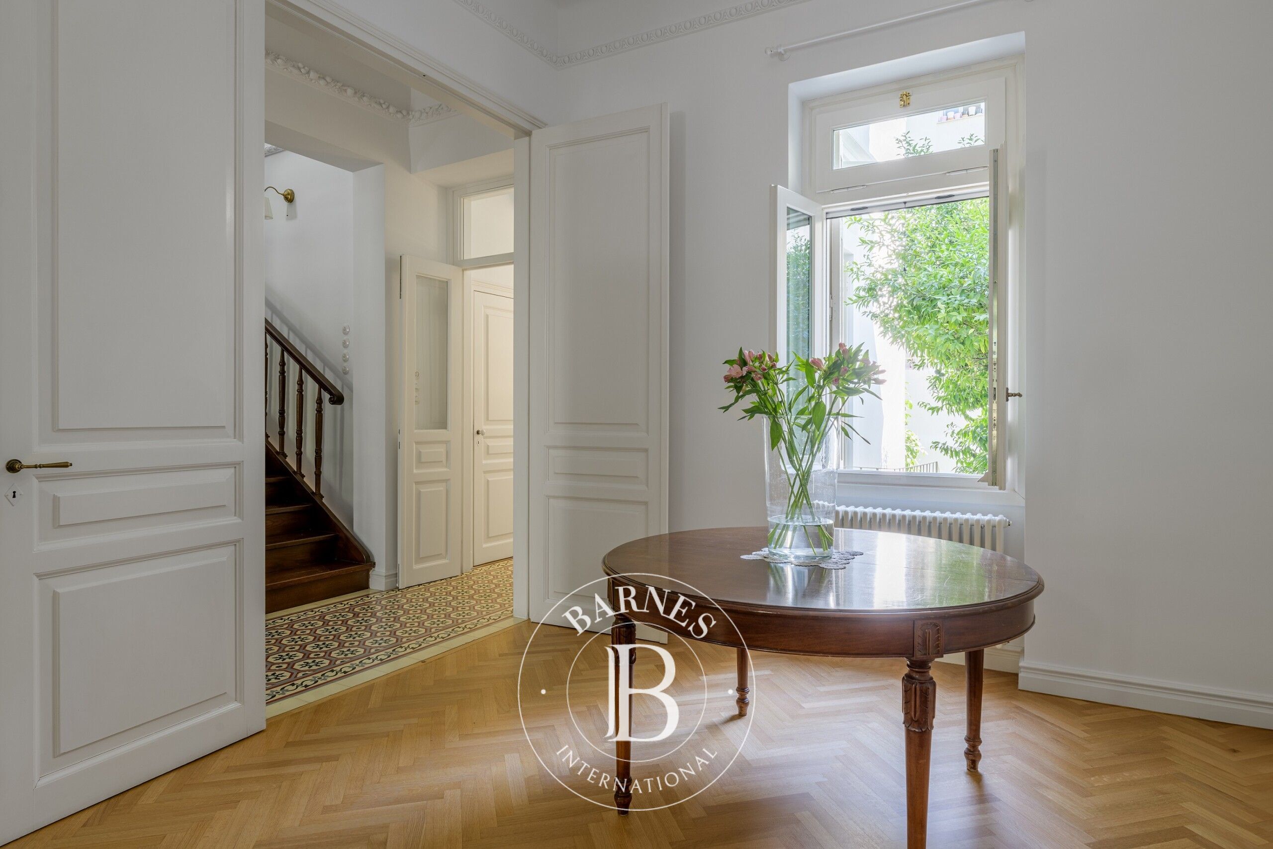 Ev Acropolis - picture 4