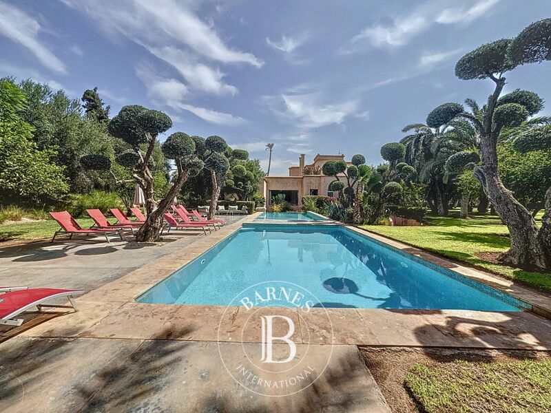 Villa de Prestige à Vendre dans la Palmeraie de Marrakech – 1 Hectare