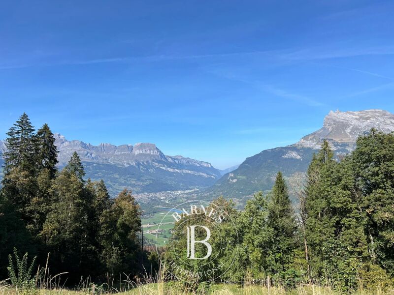 BARNES SAINT-GERVAIS - GRAND TERRAIN DE 1102 m² - PERMIS DE CONTRUIRE PURGE DE TOUT RECOURS