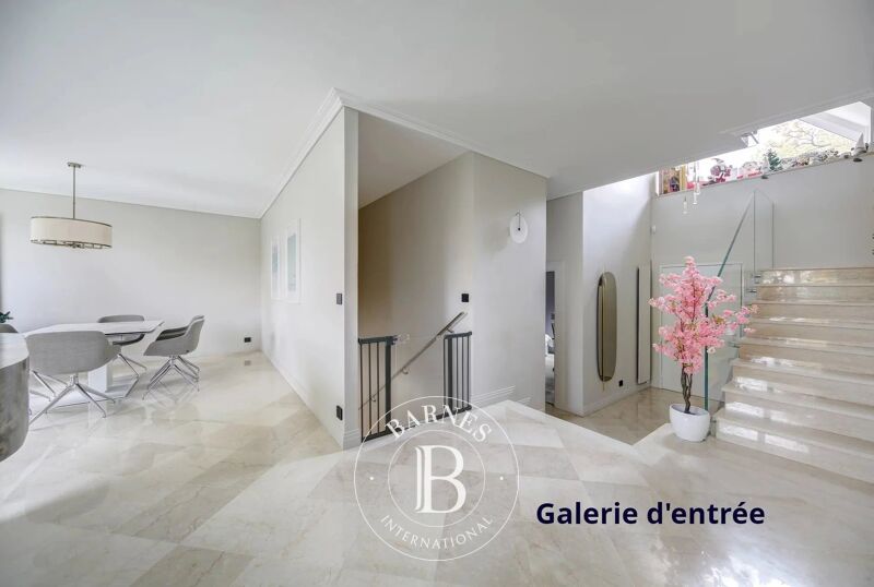 For Sale, House Le Chesnay - picture 2