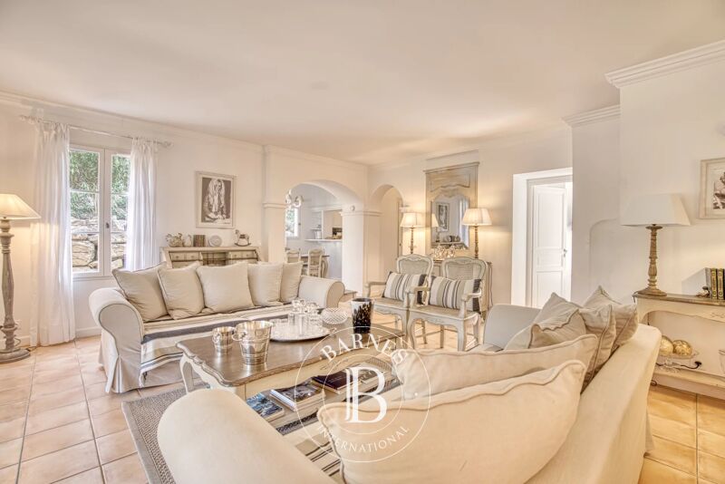 Venta, Casa Grimaud - picture 3