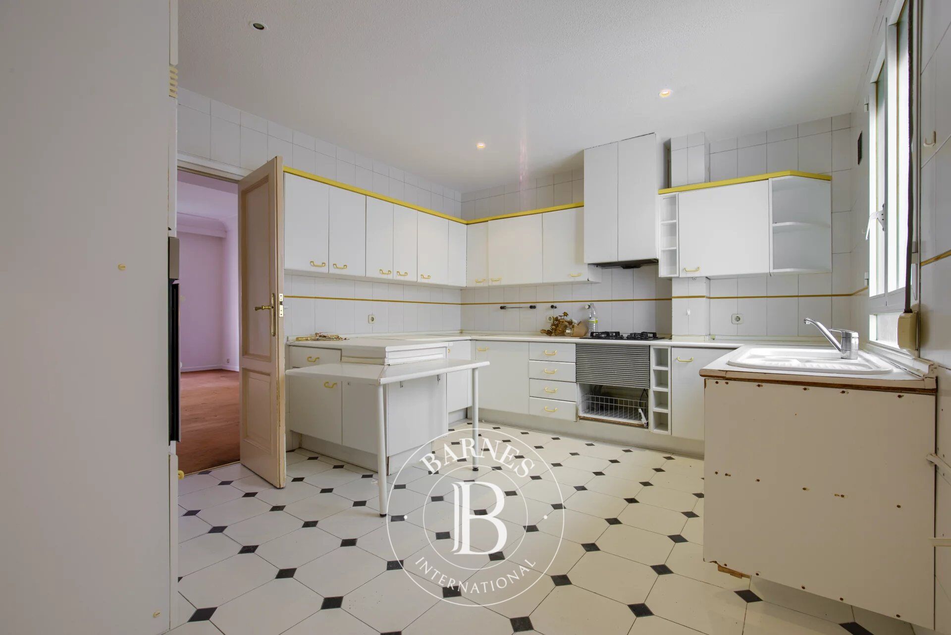 Daire Madrid - picture 16