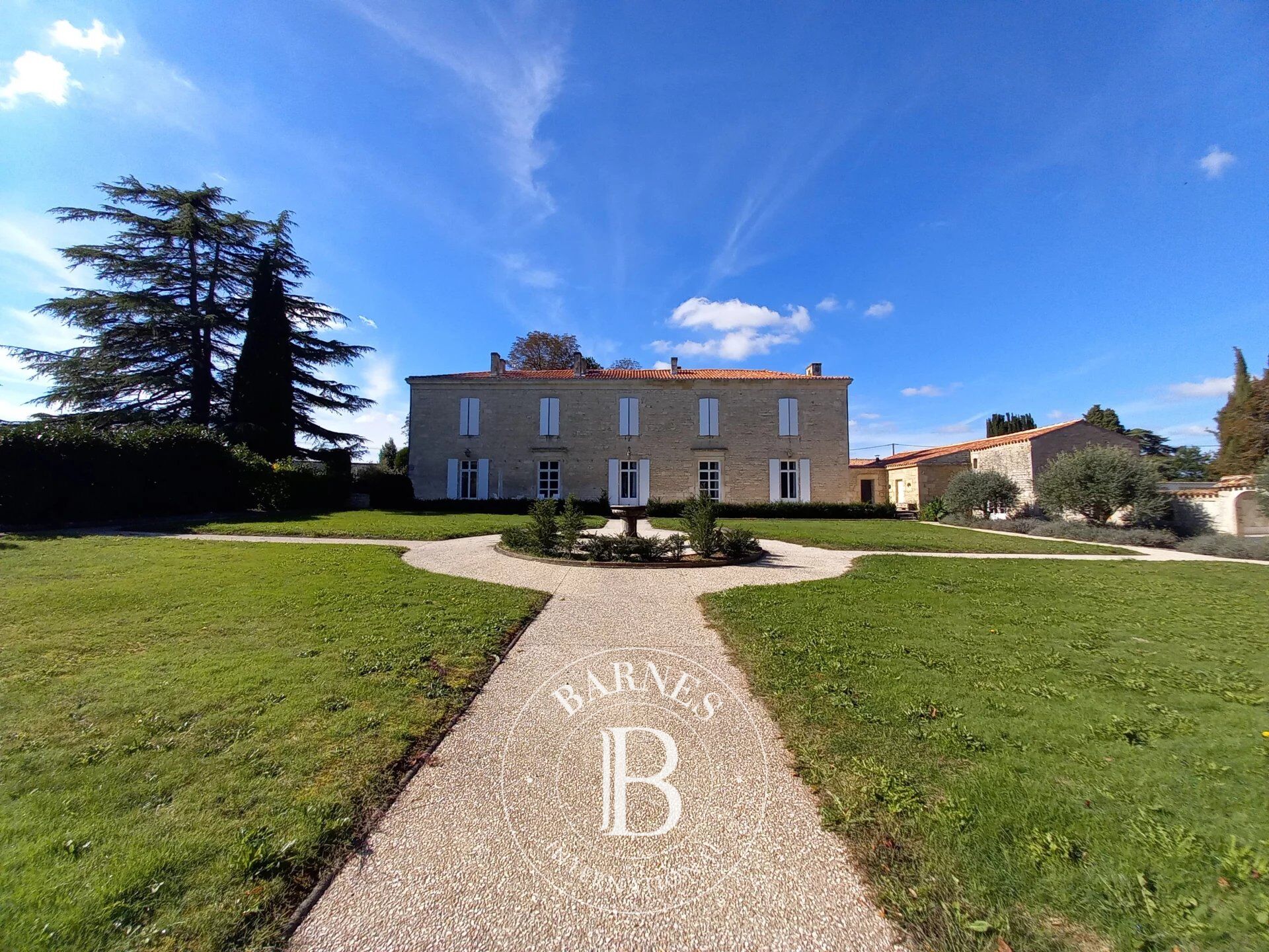 Casa Longèves - picture 1